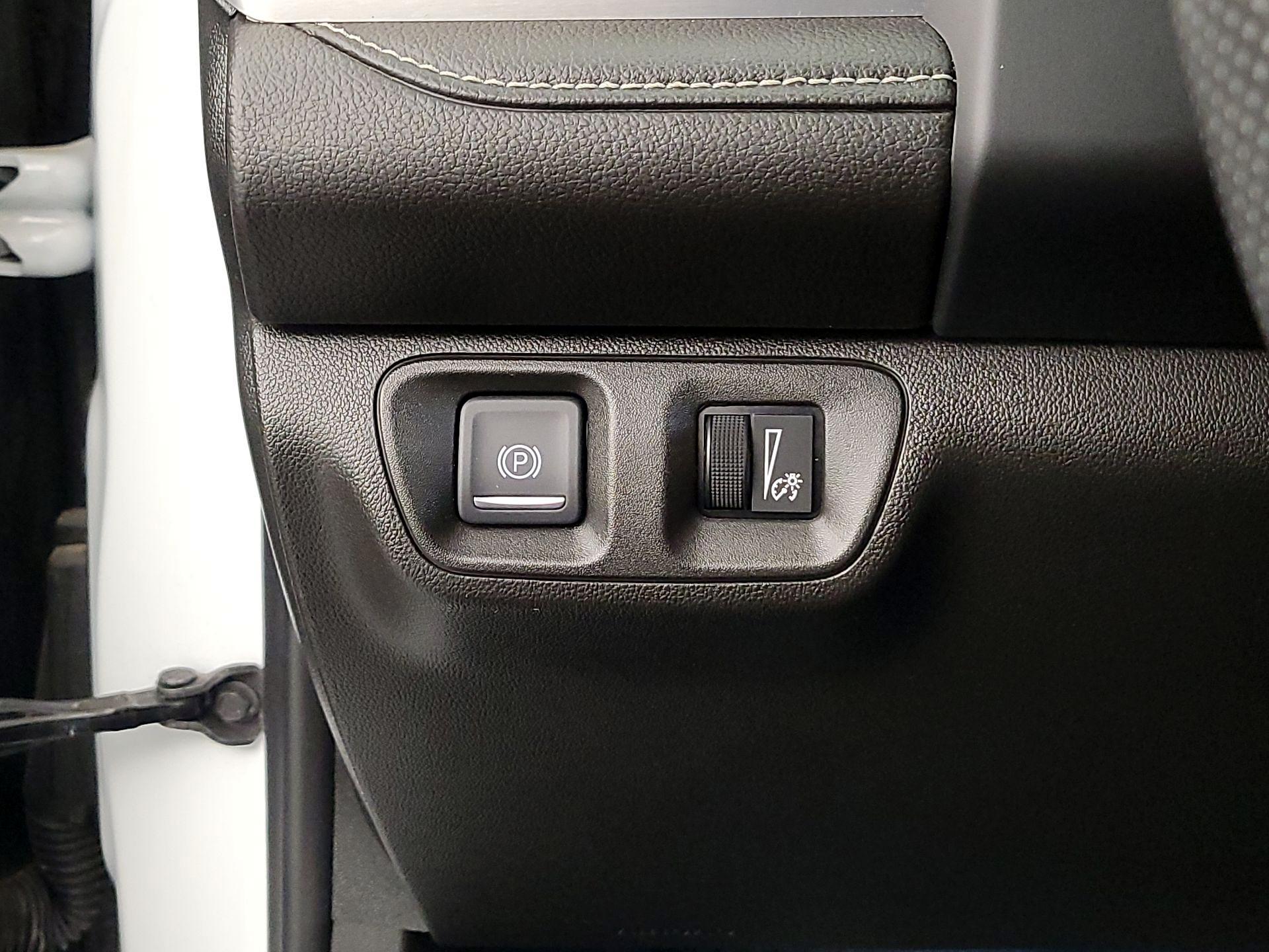 Thumbnail: 2022 GMC Acadia - 13