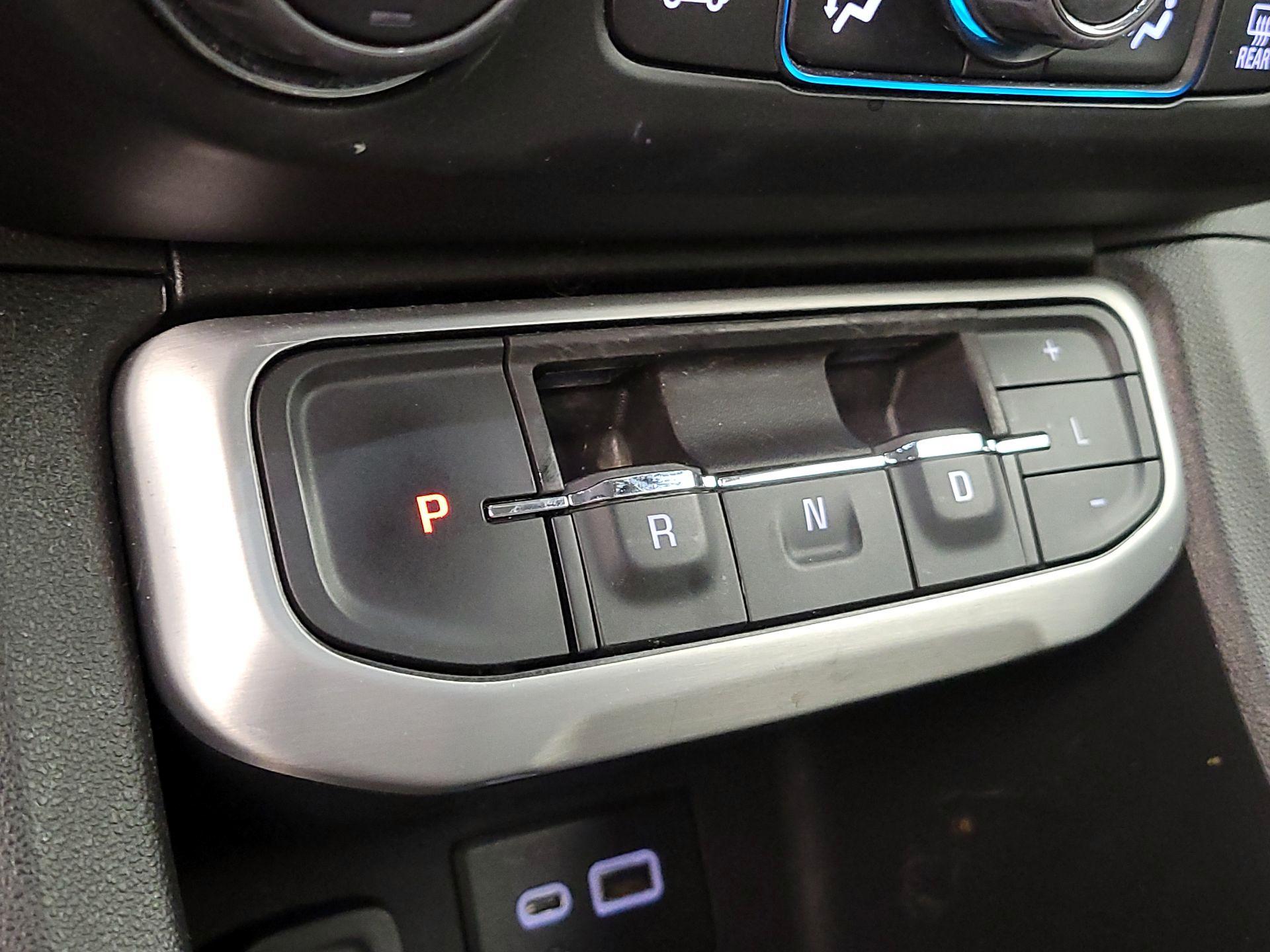 Thumbnail: 2022 GMC Acadia - 17