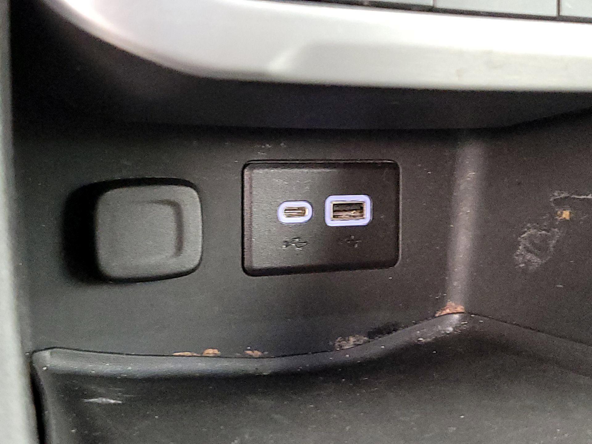 Thumbnail: 2022 GMC Acadia - 18