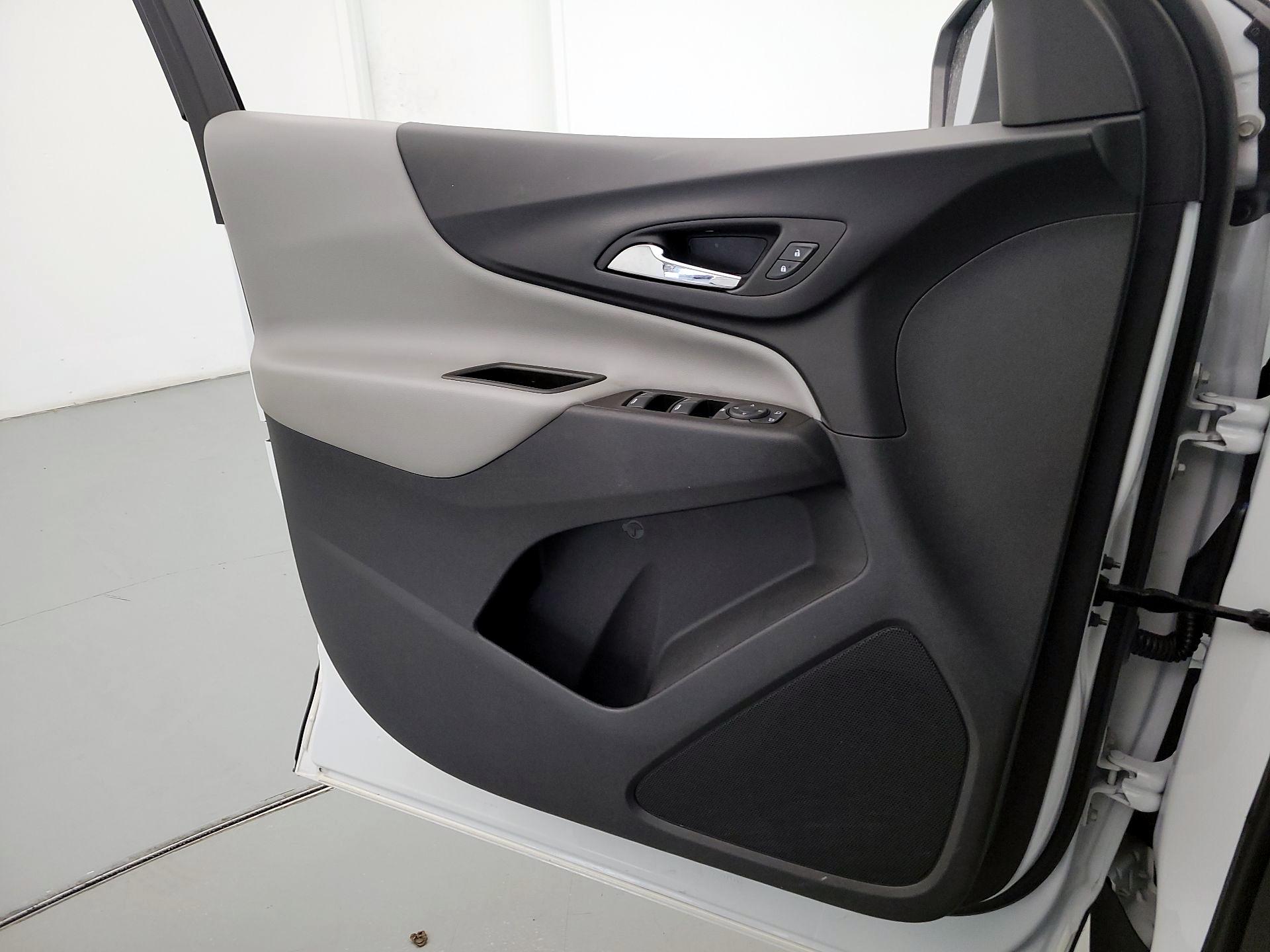 Thumbnail: 2023 Chevrolet Equinox - 12