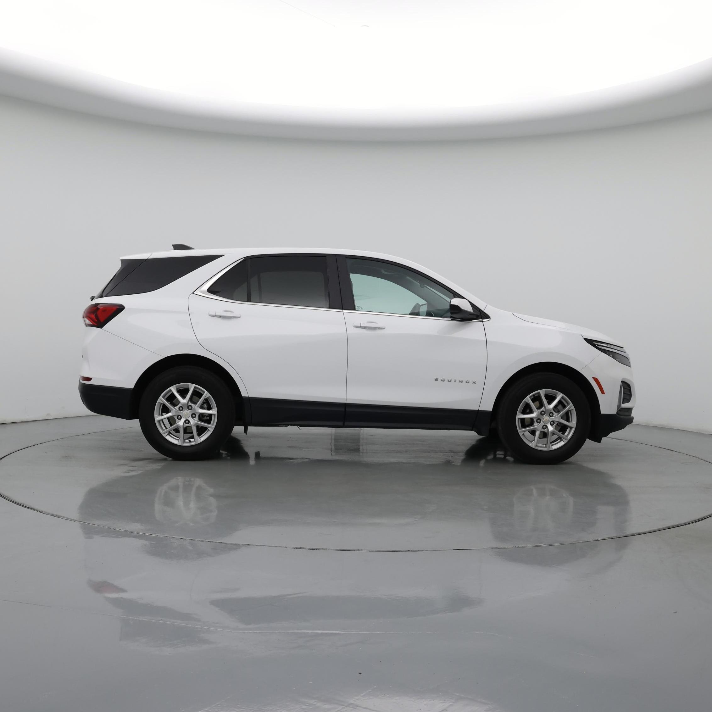 Thumbnail: 2023 Chevrolet Equinox - 7