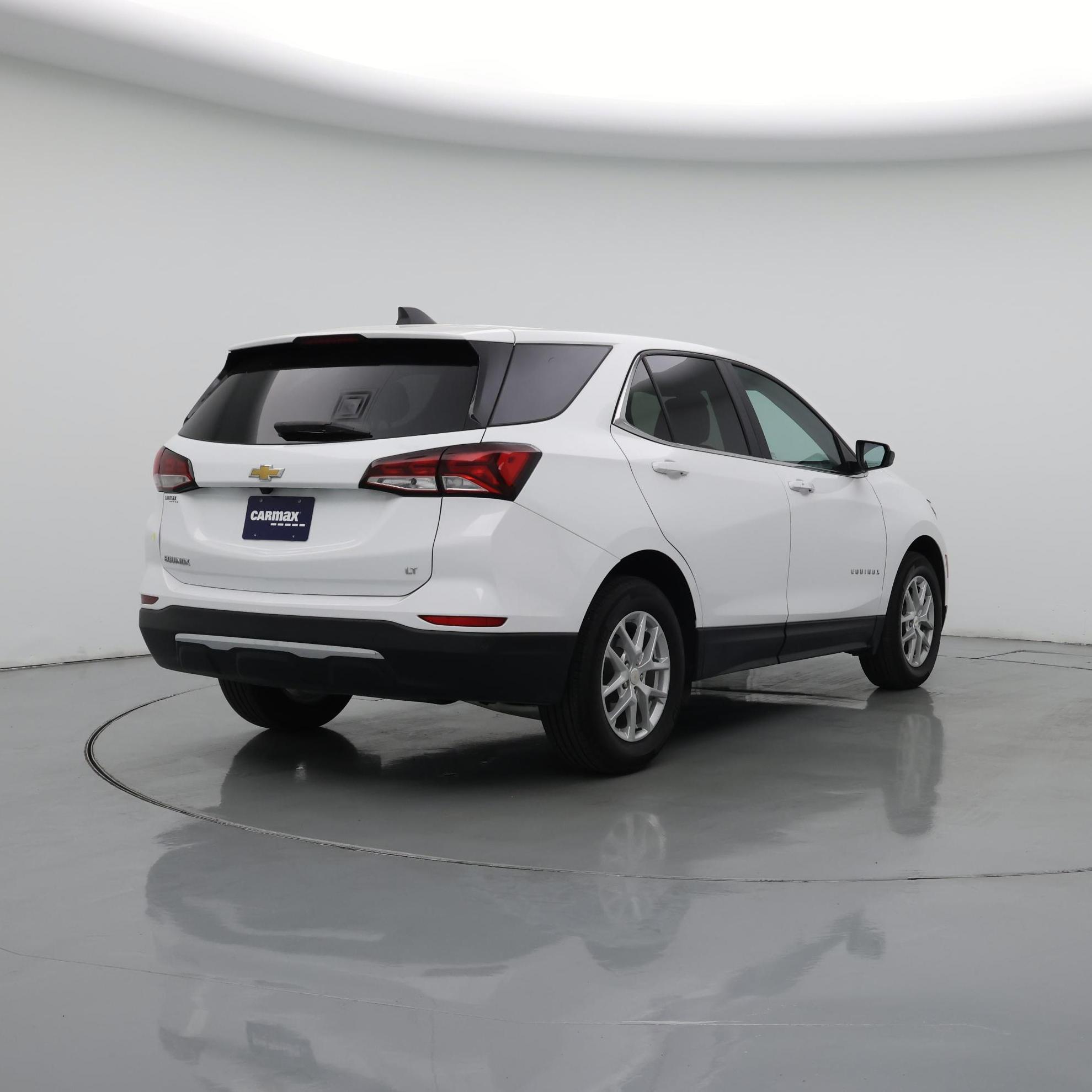 Thumbnail: 2023 Chevrolet Equinox - 8