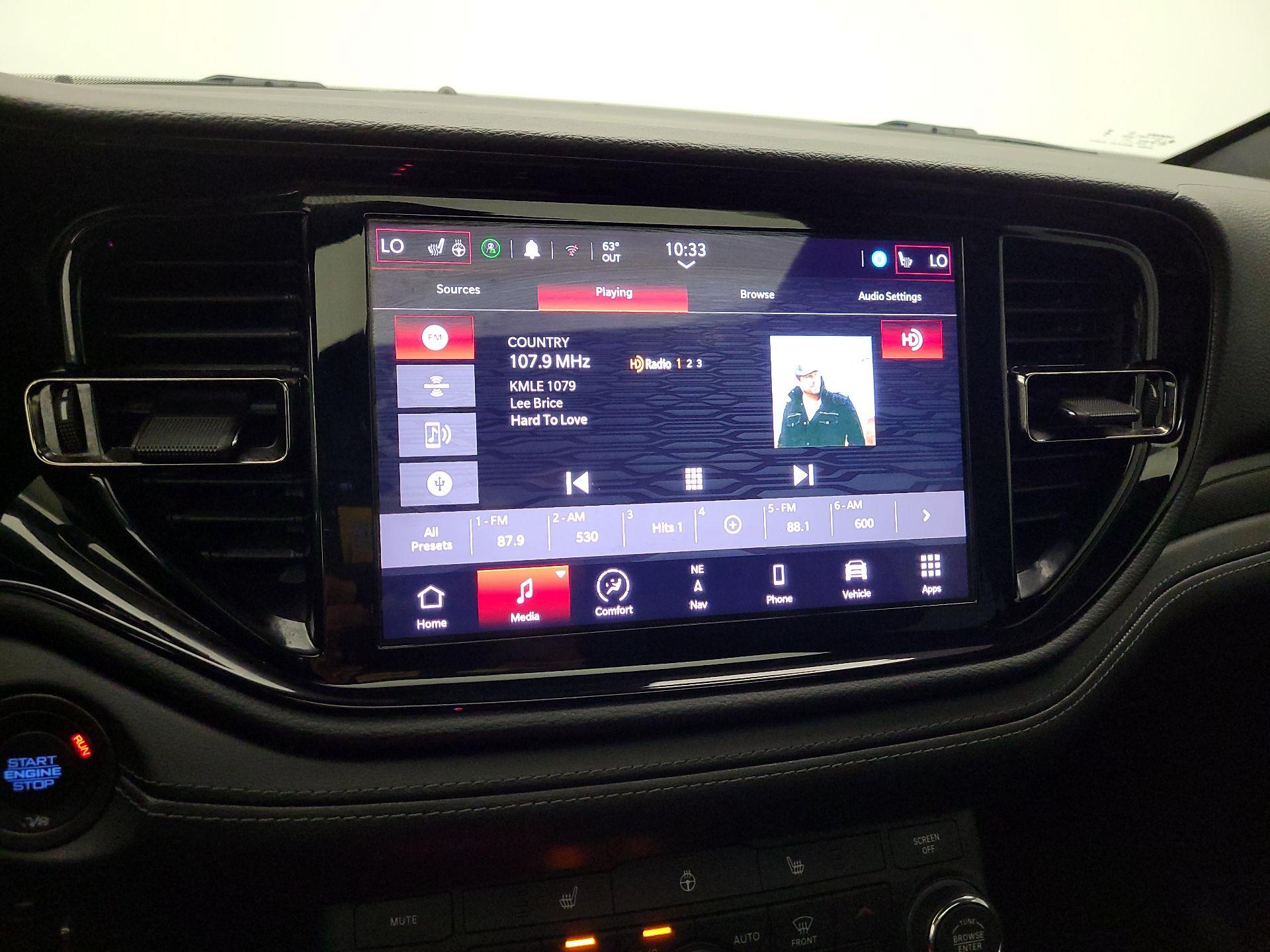 Thumbnail: 2022 Dodge Durango - 16