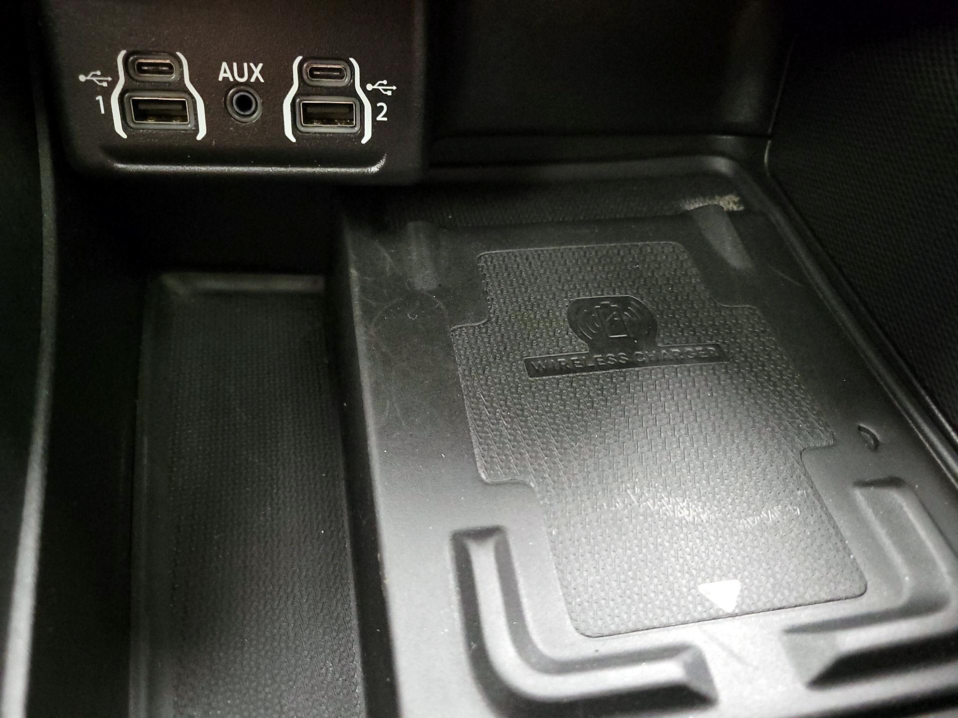 Thumbnail: 2022 Dodge Durango - 19