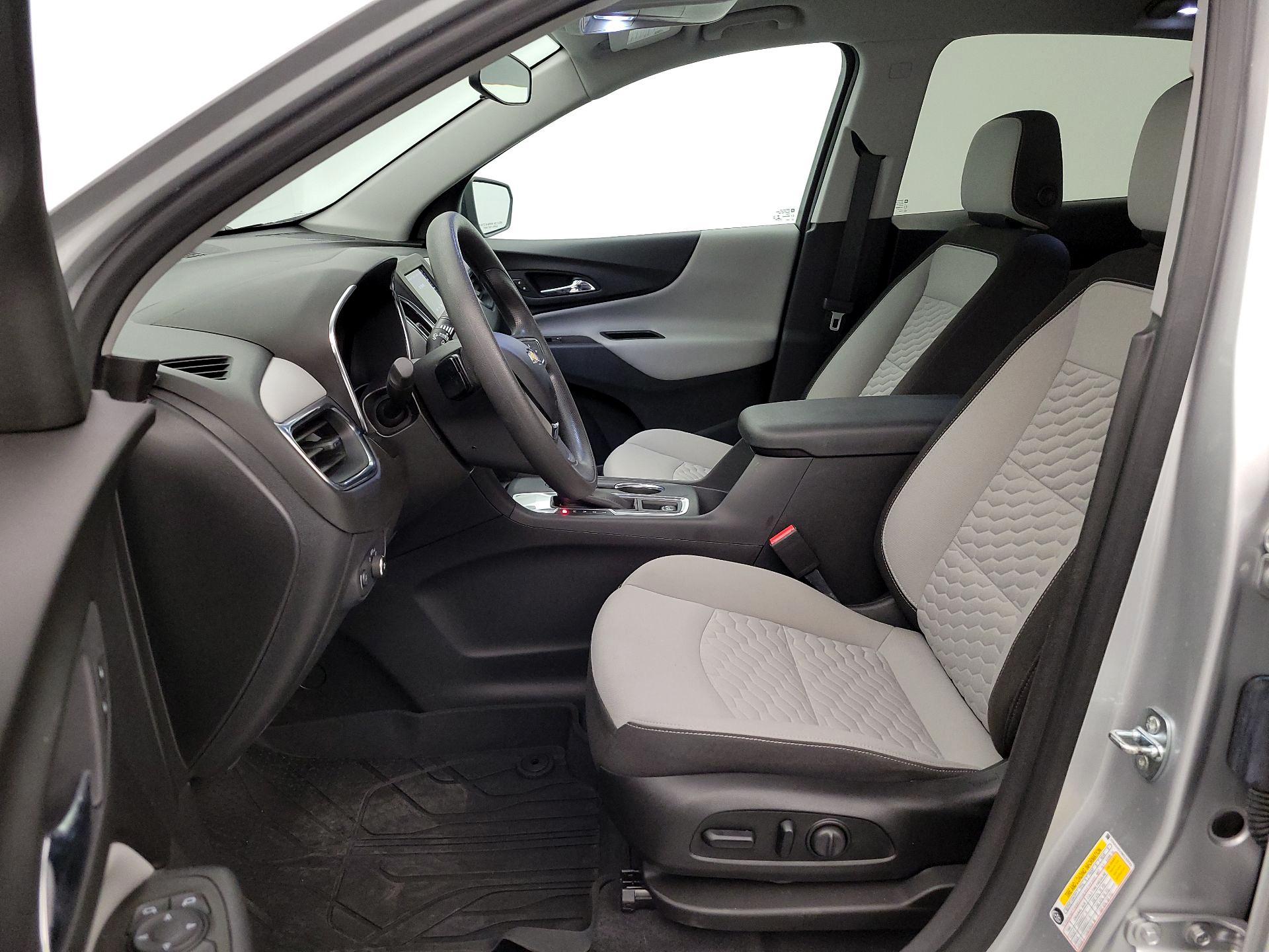 Thumbnail: 2021 Chevrolet Equinox - 11