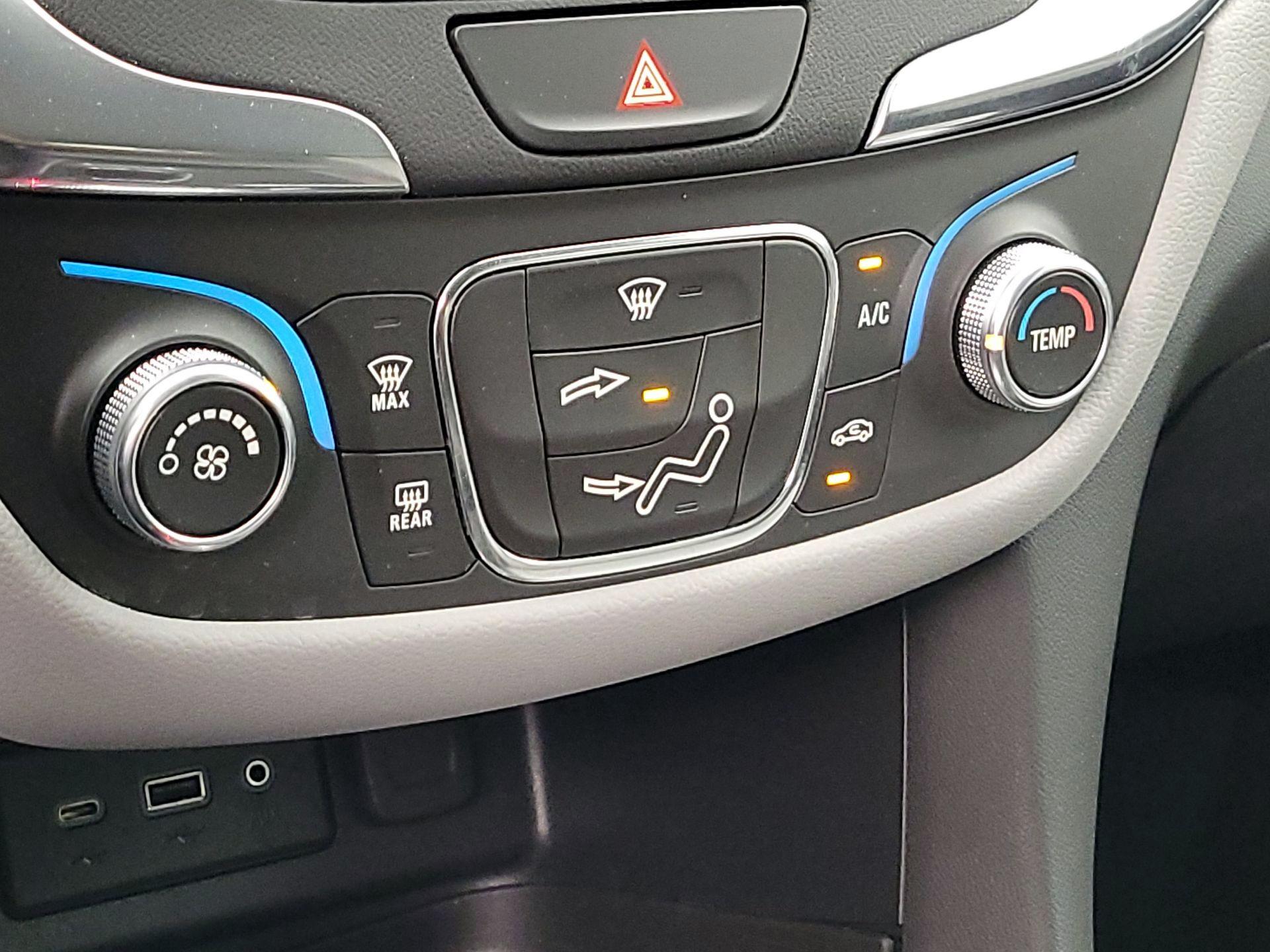 Thumbnail: 2021 Chevrolet Equinox - 16