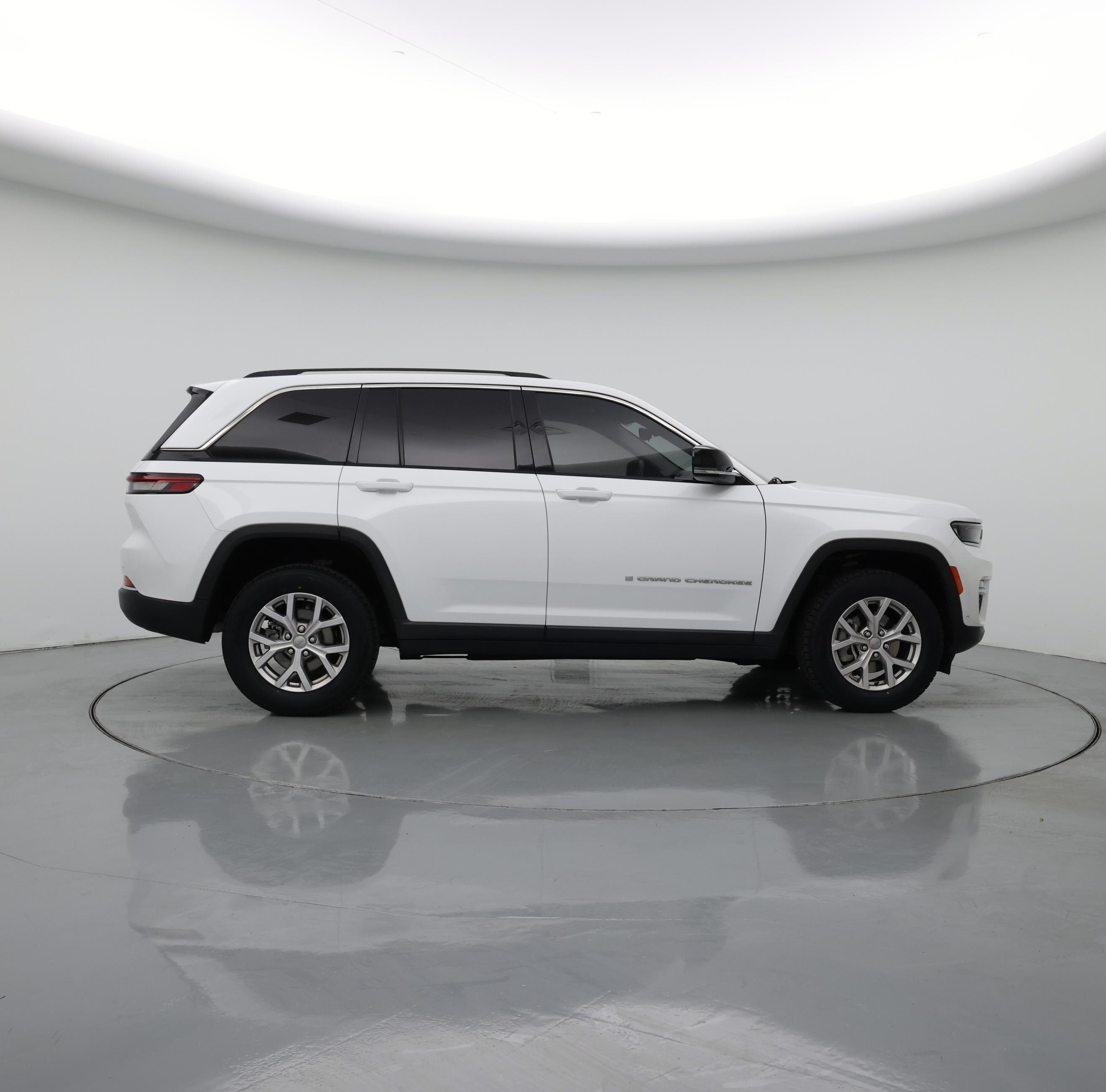 Thumbnail: 2022 Jeep Grand Cherokee - 7