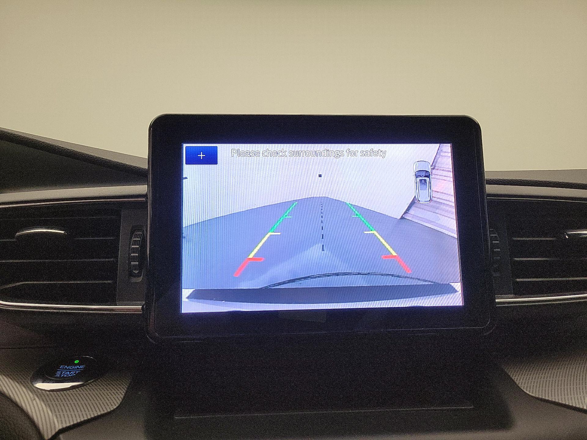 Thumbnail: 2020 Ford Explorer - 14