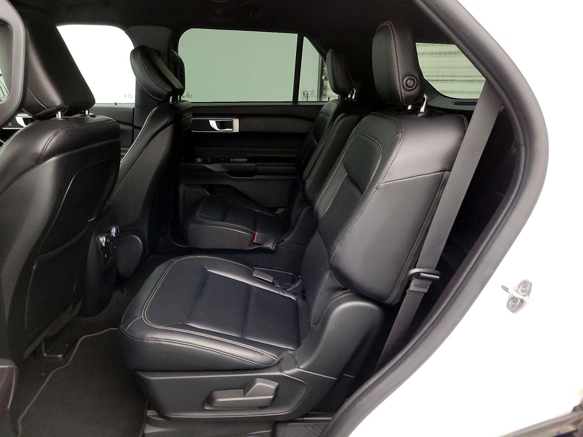 Thumbnail: 2020 Ford Explorer - 19