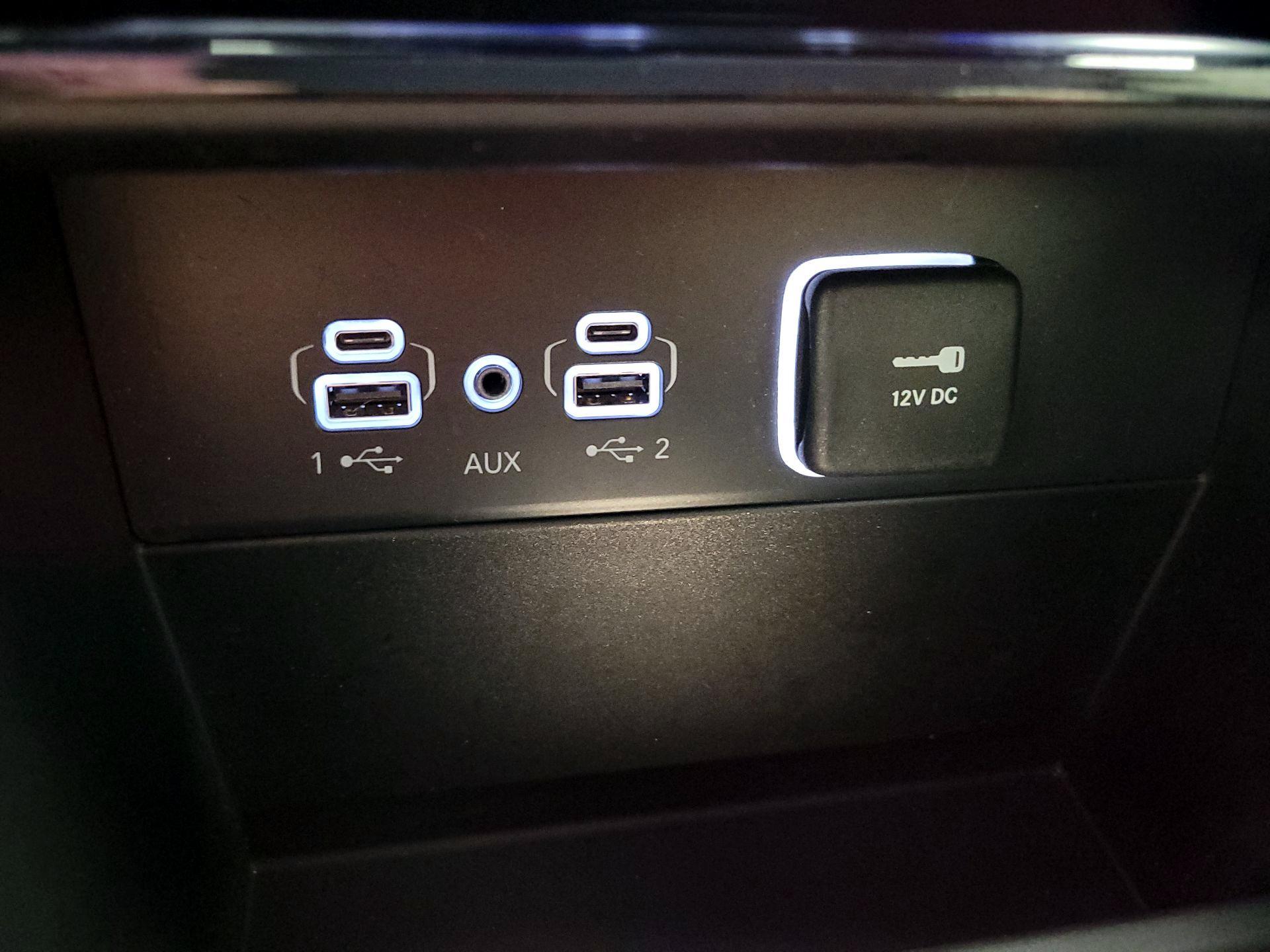 Thumbnail: 2023 Jeep Grand Cherokee - 19