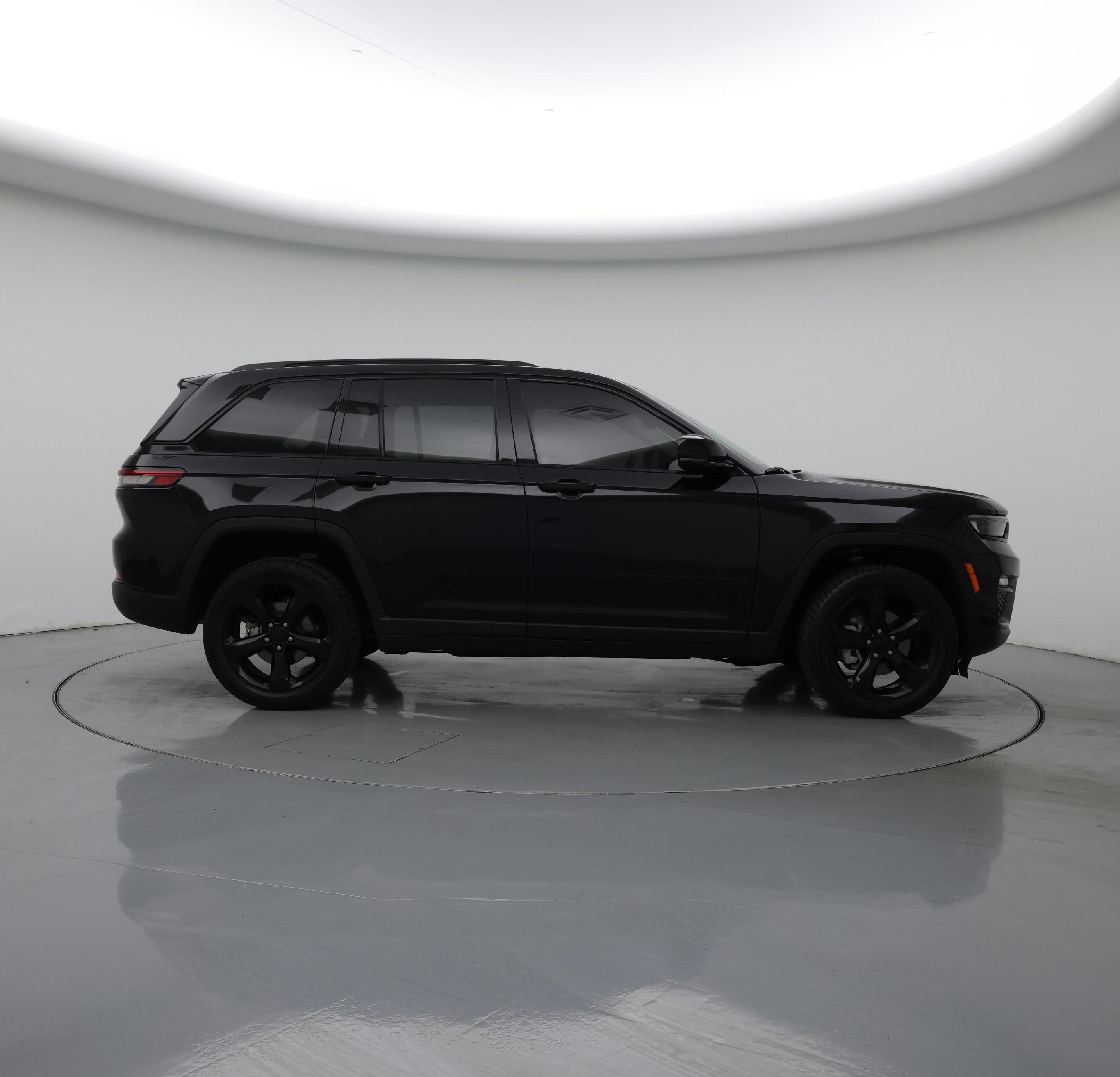 Thumbnail: 2023 Jeep Grand Cherokee - 7