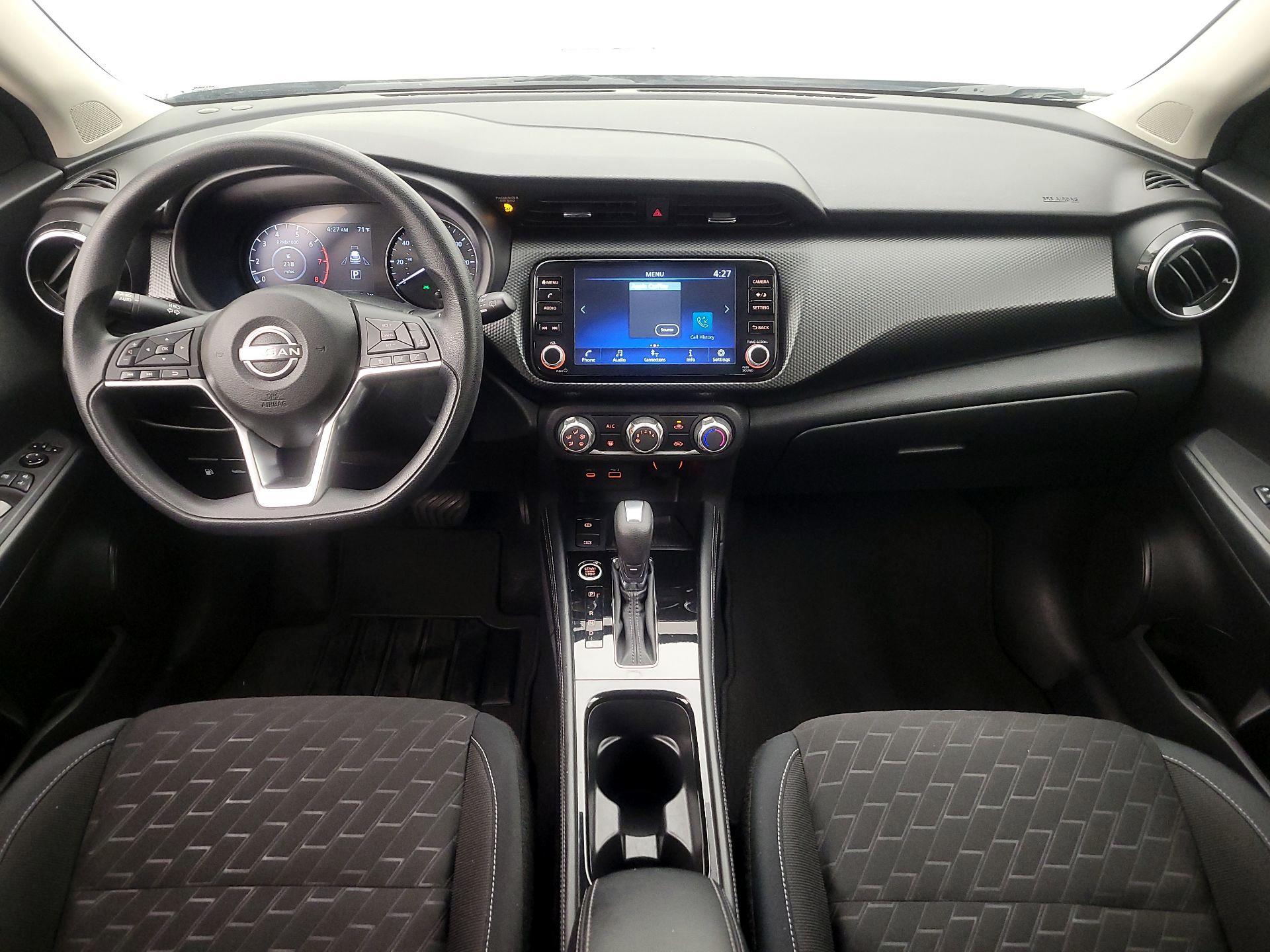 Thumbnail: 2023 Nissan Kicks - 9