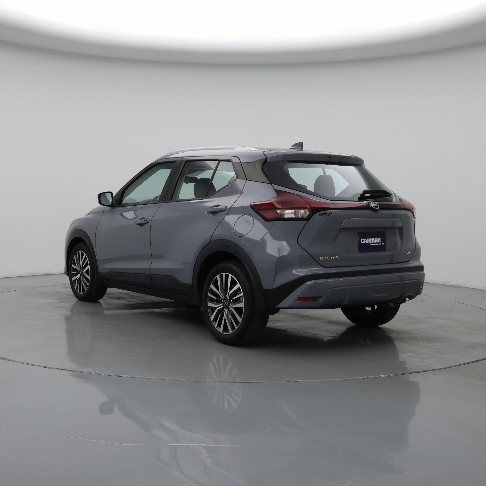 Thumbnail: 2023 Nissan Kicks - 2