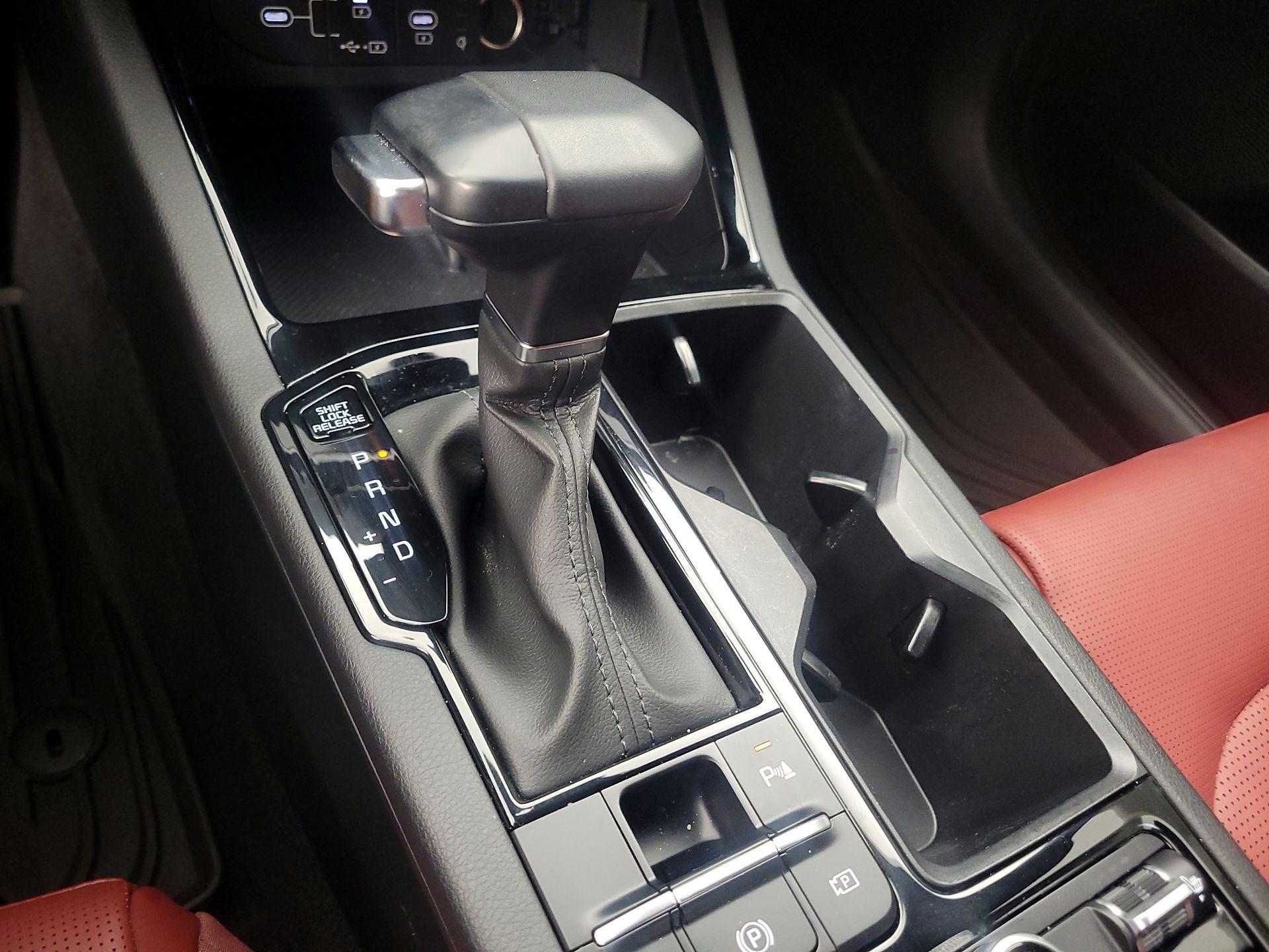 Thumbnail: 2025 Kia K5 - 18