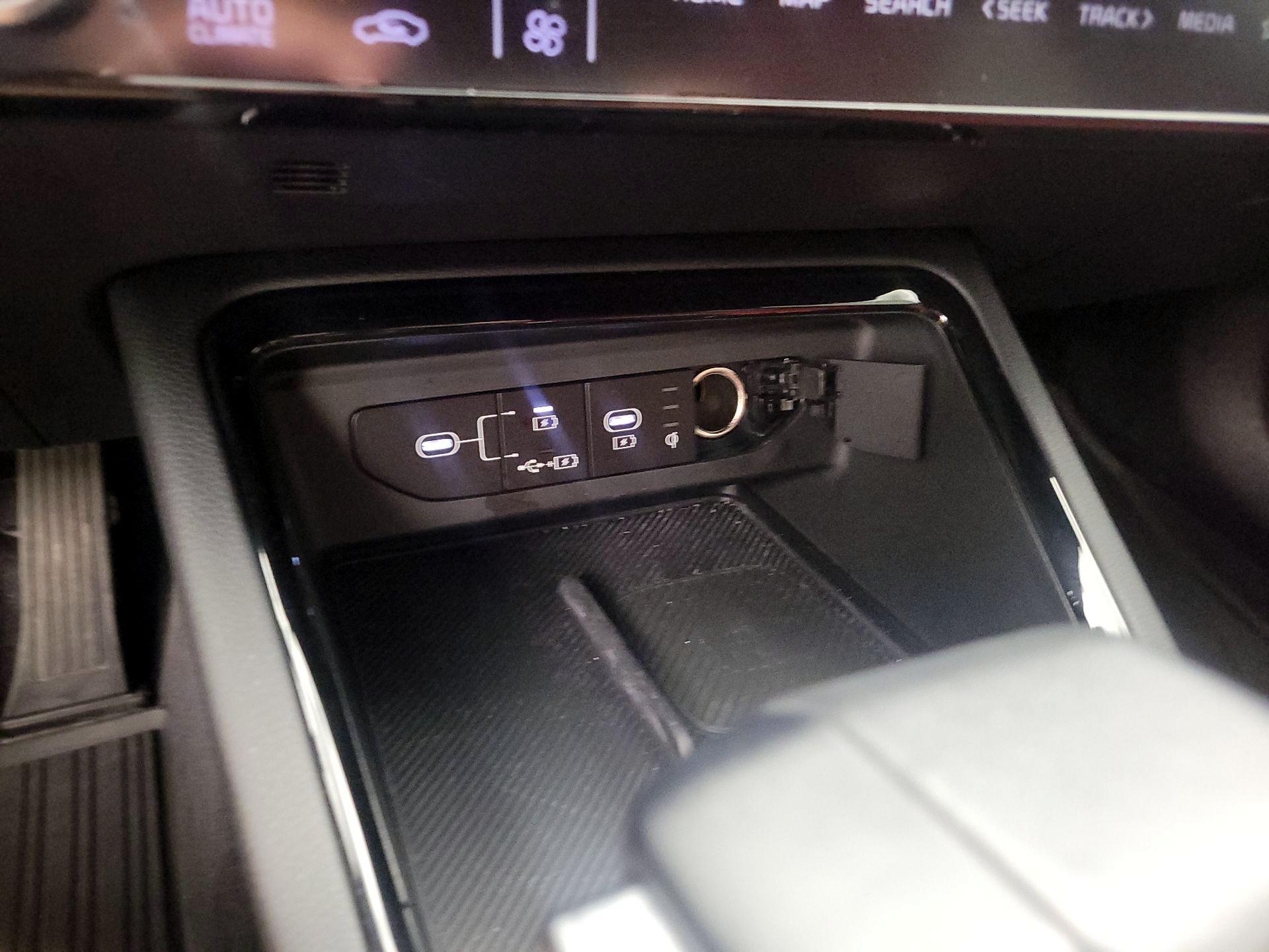 Thumbnail: 2025 Kia K5 - 19