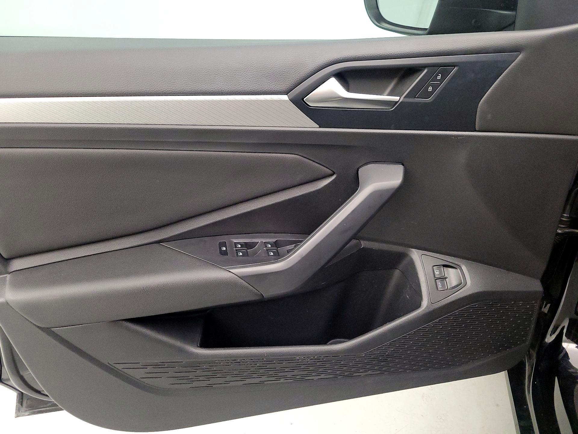 Thumbnail: 2020 Volkswagen Jetta - 12