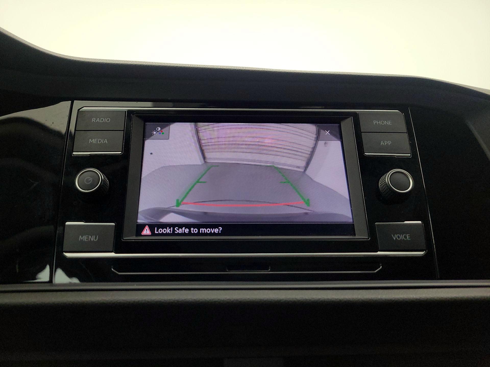 Thumbnail: 2020 Volkswagen Jetta - 14