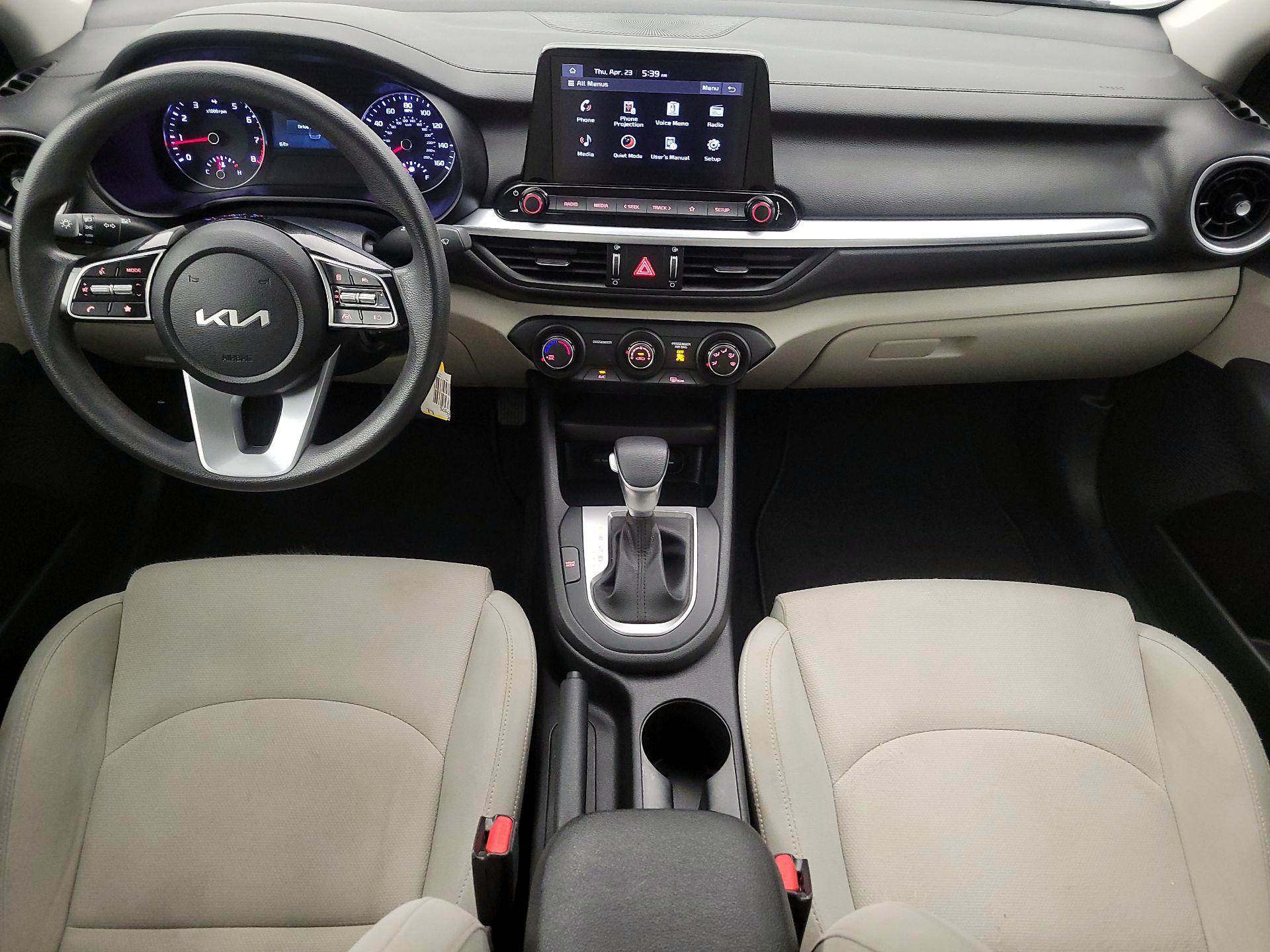 Thumbnail: 2022 Kia Forte - 9