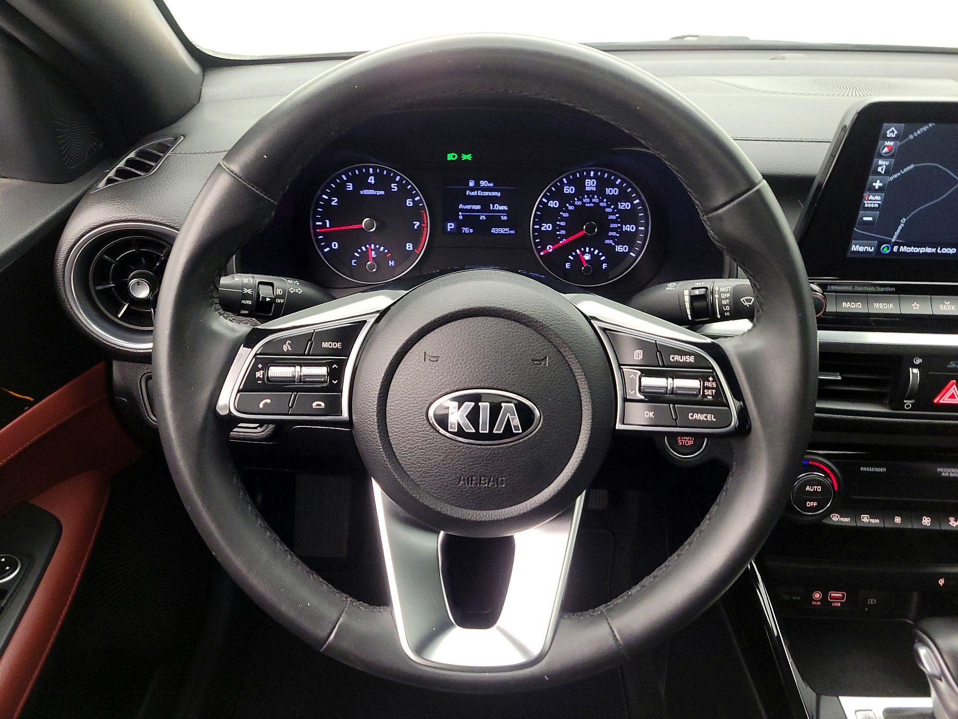 Thumbnail: 2020 Kia Forte - 10