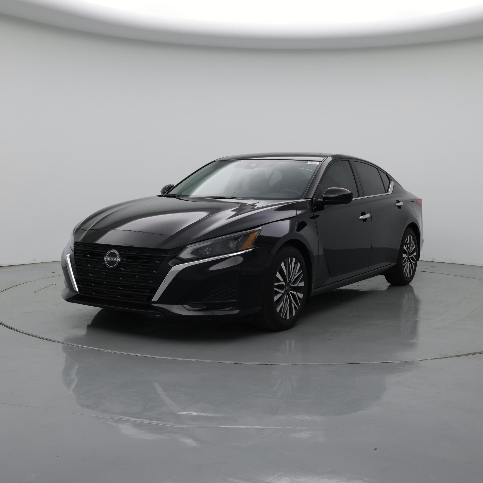 Thumbnail: 2023 Nissan Altima - 4