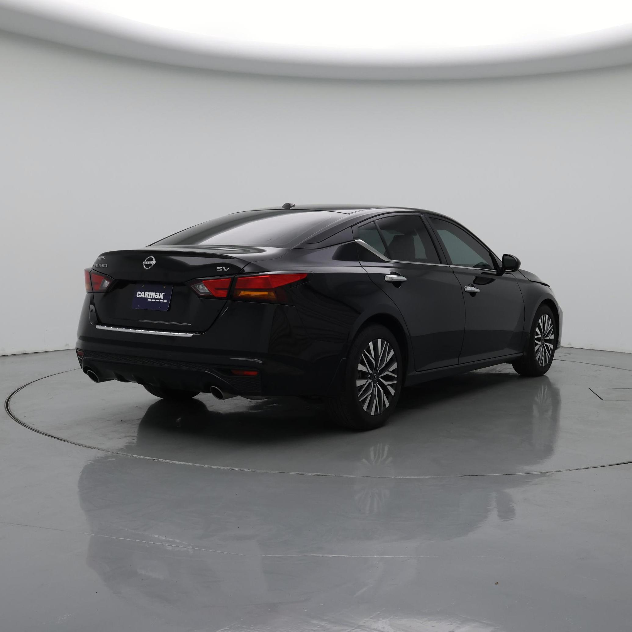 Thumbnail: 2023 Nissan Altima - 8