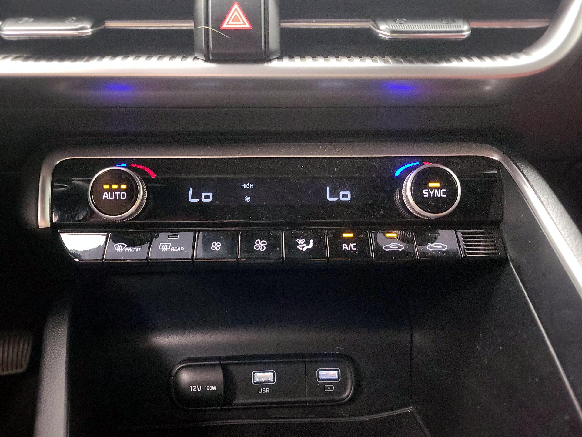 Thumbnail: 2022 Kia K5 - 17