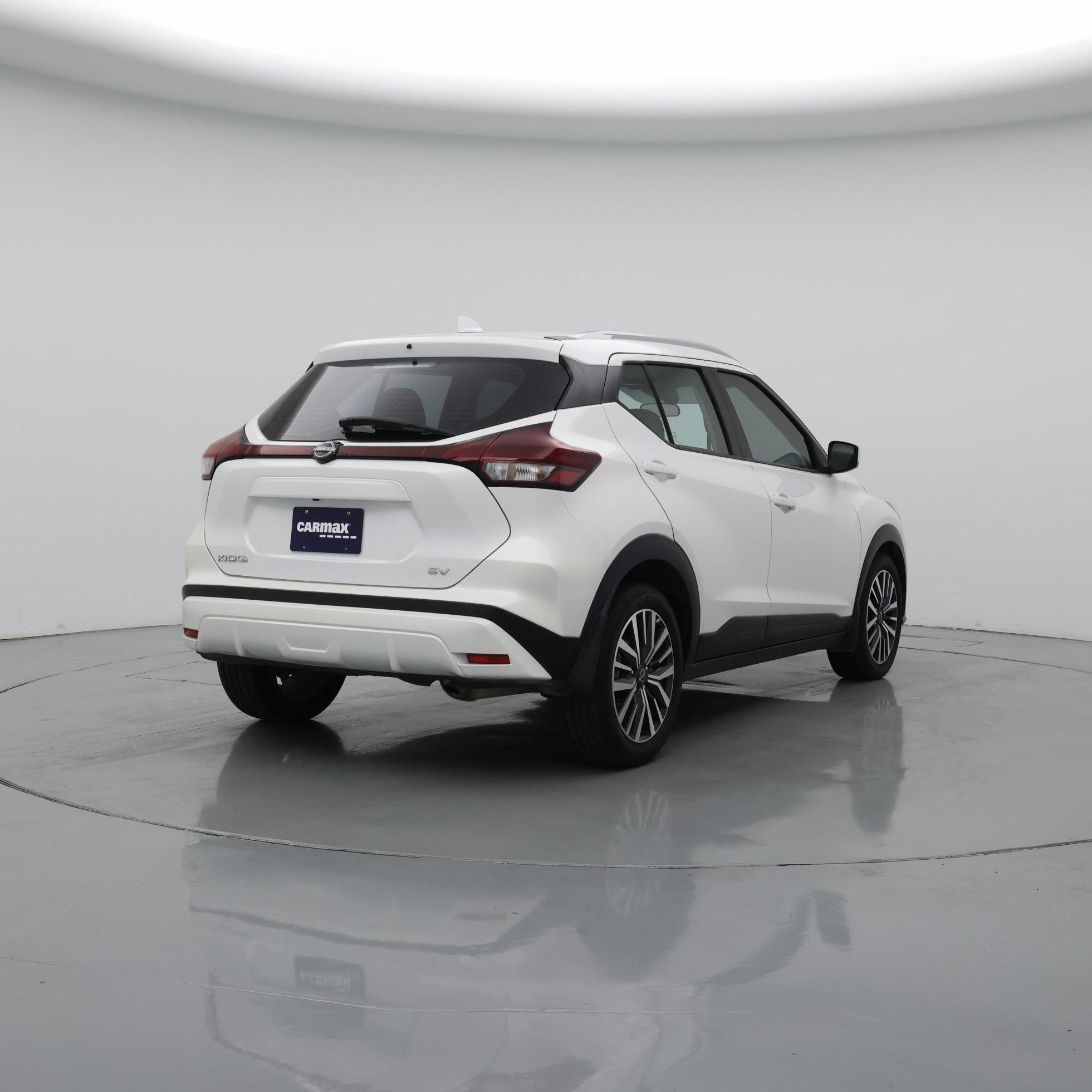 Thumbnail: 2022 Nissan Kicks - 8