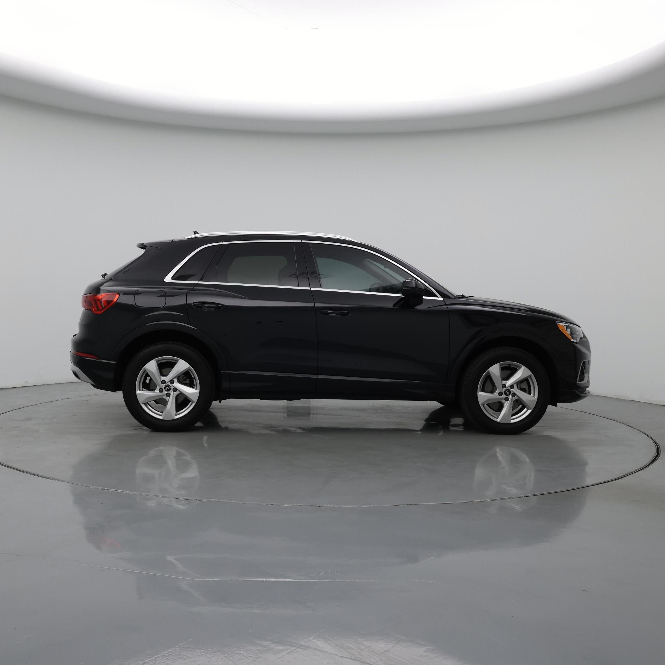 Thumbnail: 2022 Audi Q3 - 7