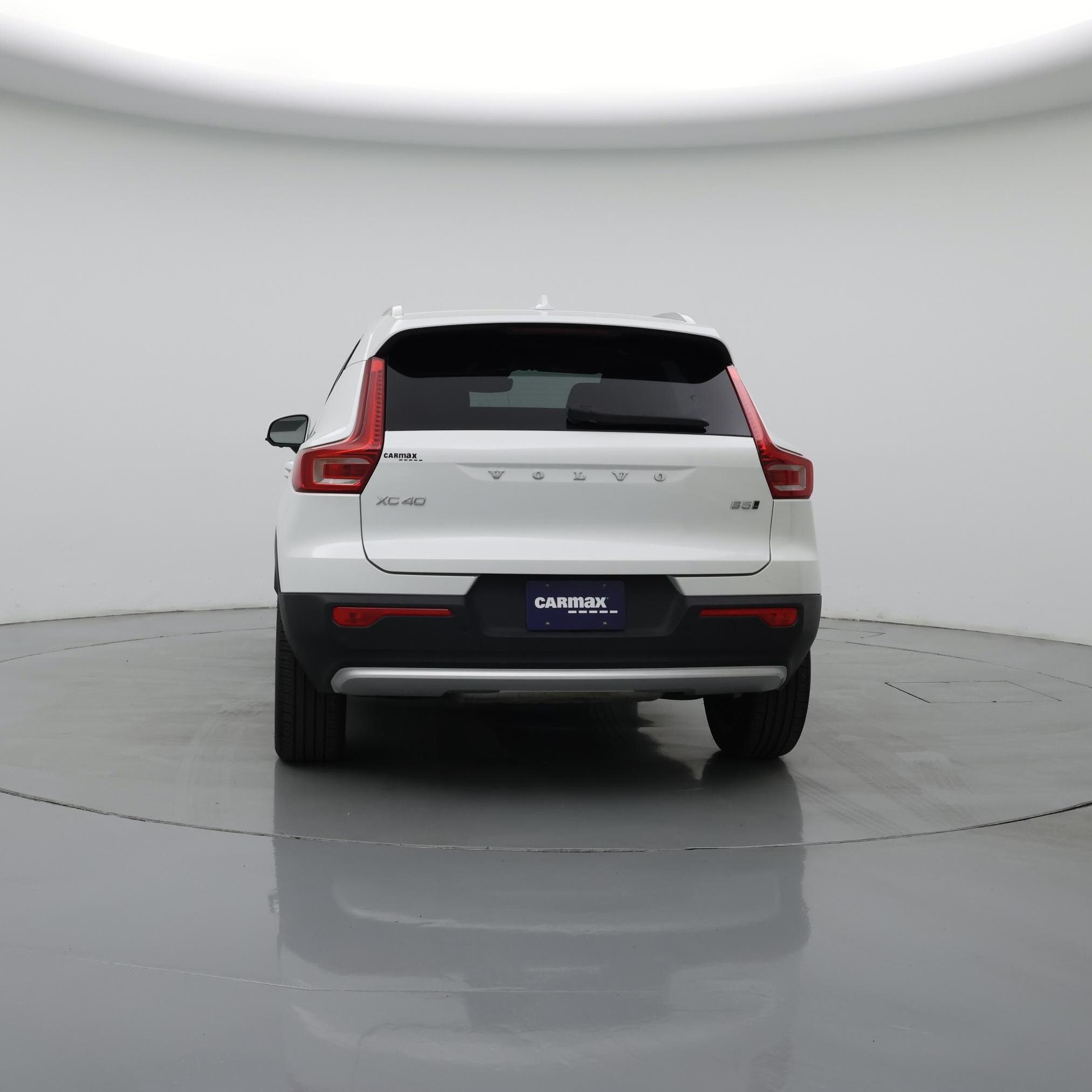 Thumbnail: 2025 Volvo XC40 - 6