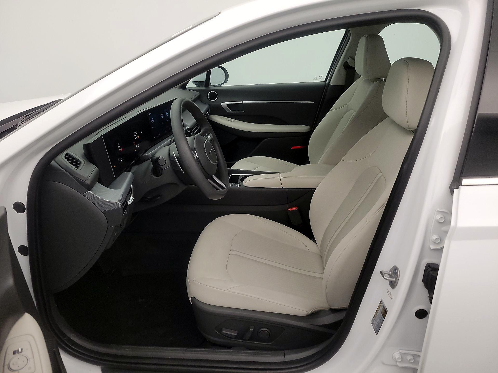 Thumbnail: 2025 Hyundai Sonata - 11