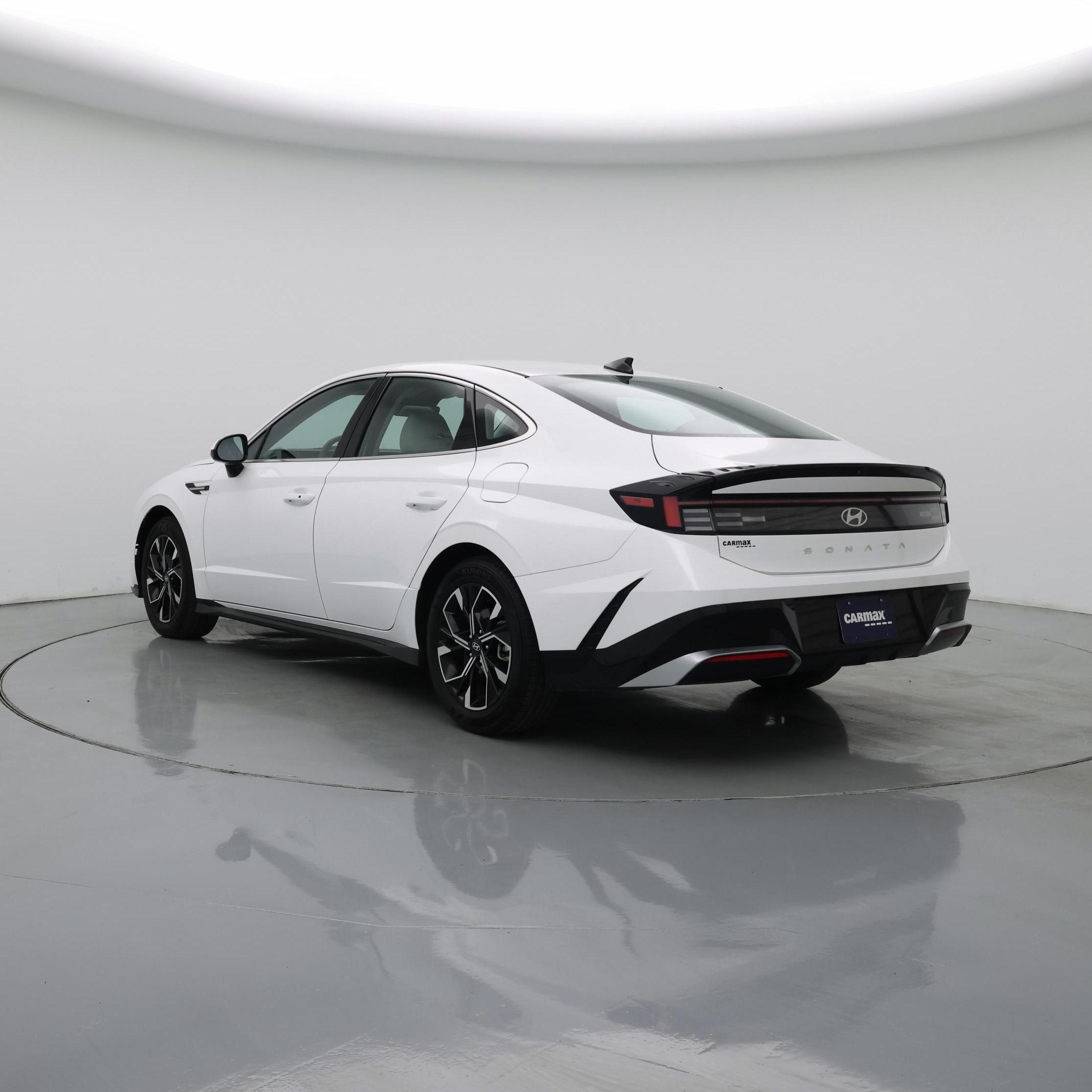 Thumbnail: 2025 Hyundai Sonata - 2