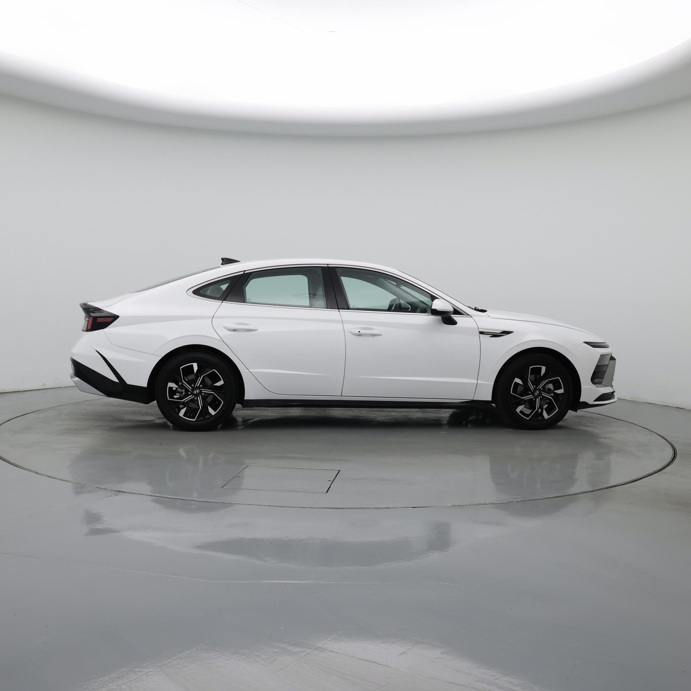 Thumbnail: 2025 Hyundai Sonata - 7