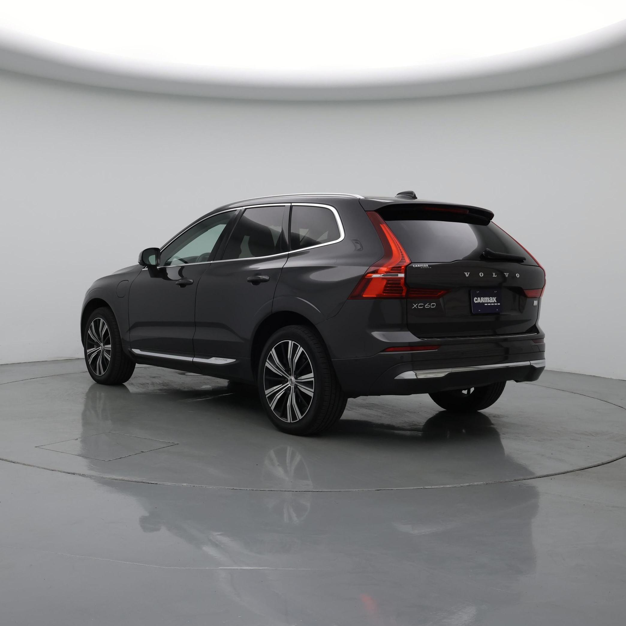 Thumbnail: 2022 Volvo XC60 - 2