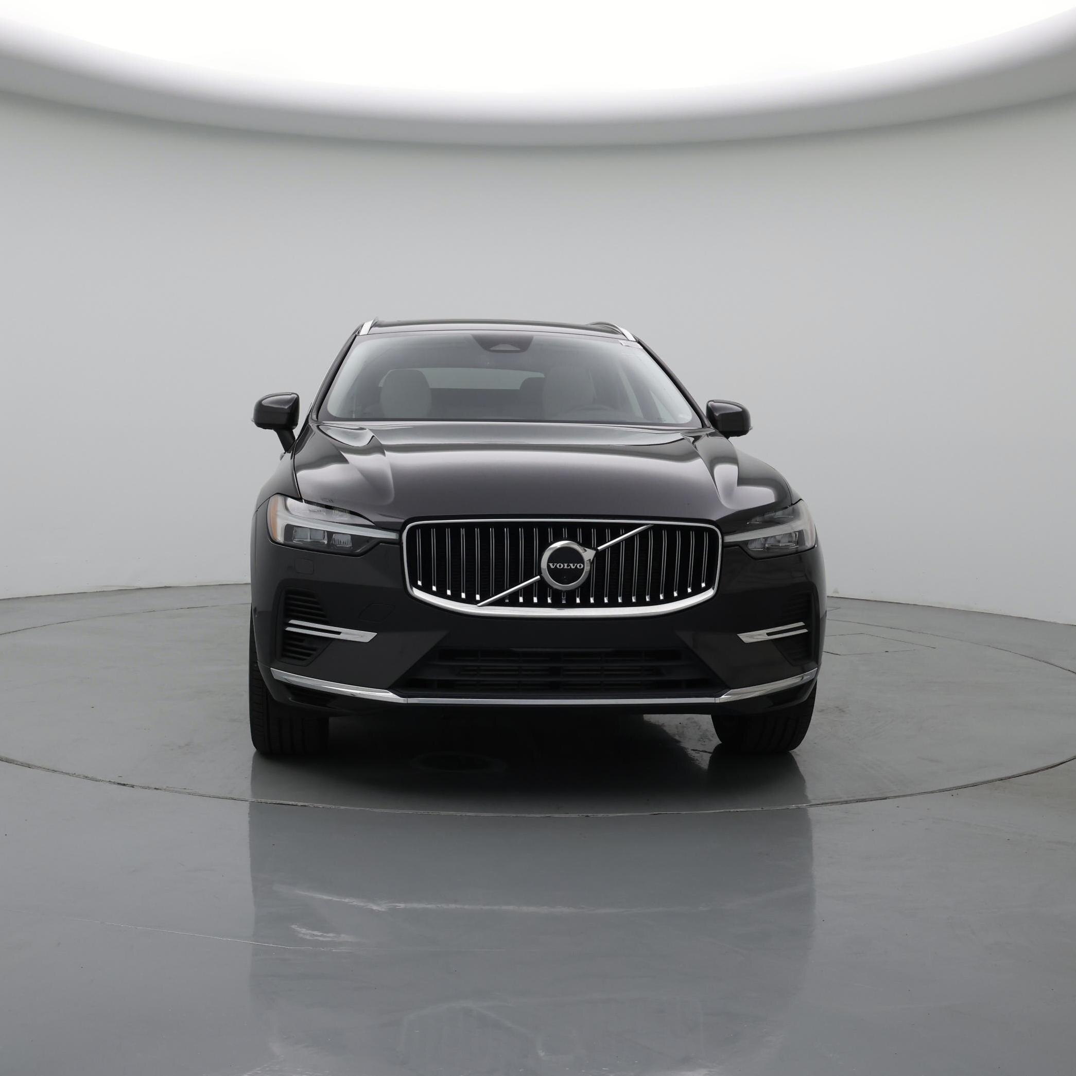 Thumbnail: 2022 Volvo XC60 - 5