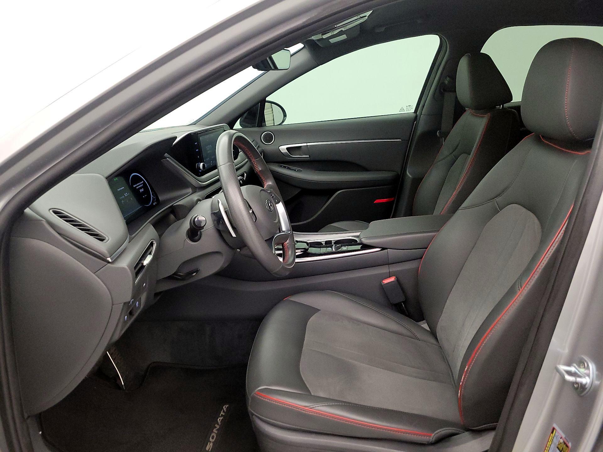 Thumbnail: 2020 Hyundai Sonata - 11