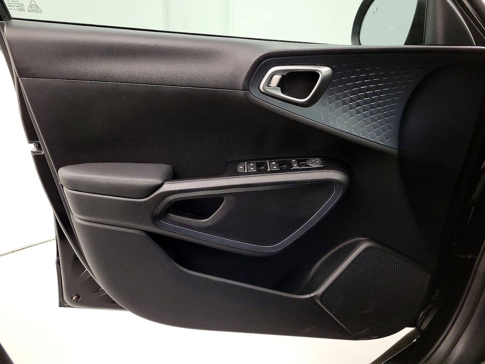 2025 Kia Soul EX - Photo 13