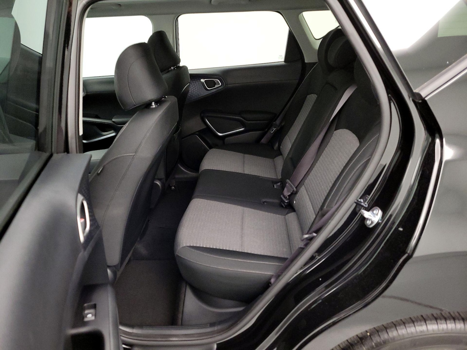 2025 Kia Soul EX - Photo 22