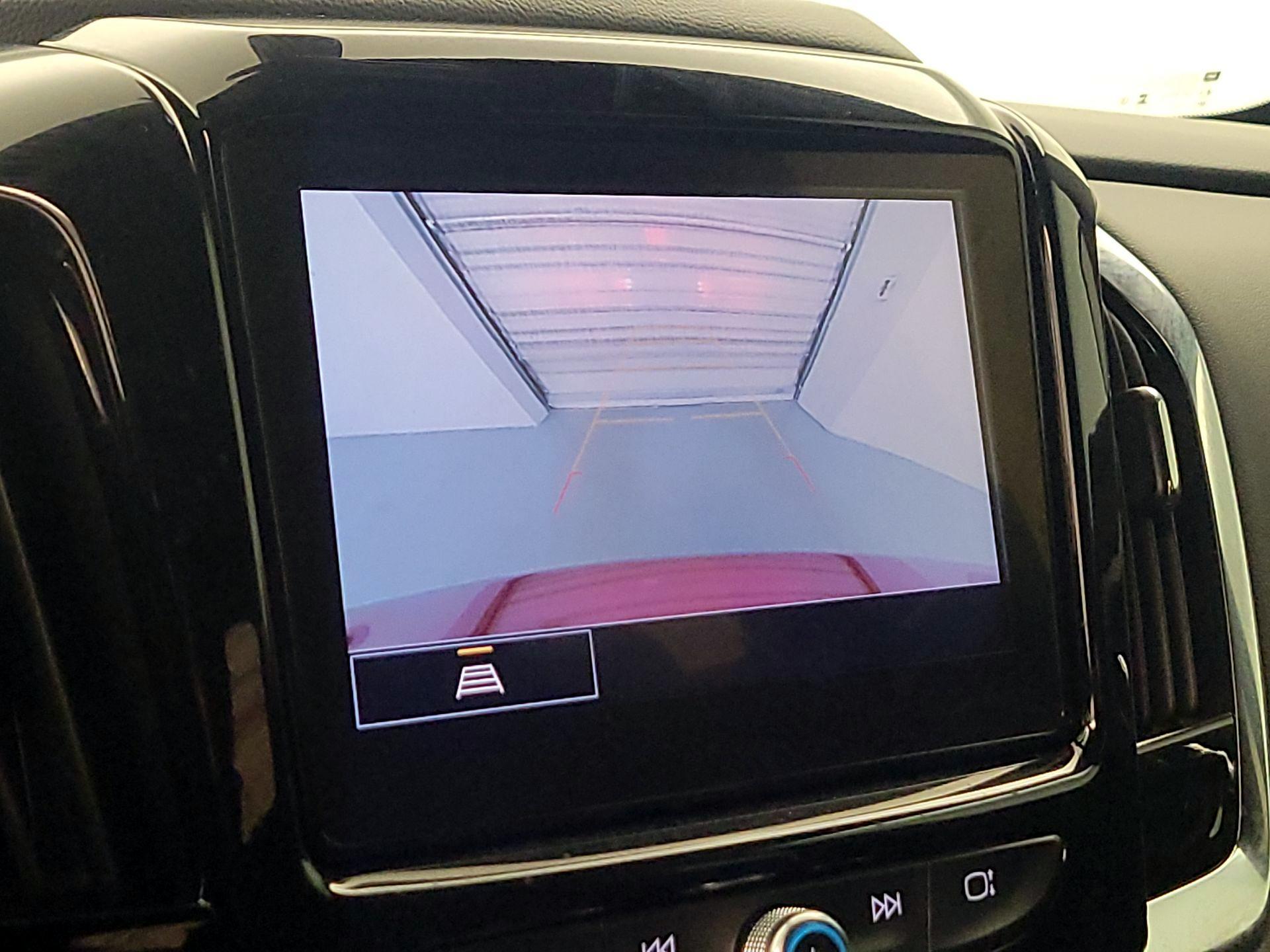 Thumbnail: 2023 Chevrolet Traverse - 14