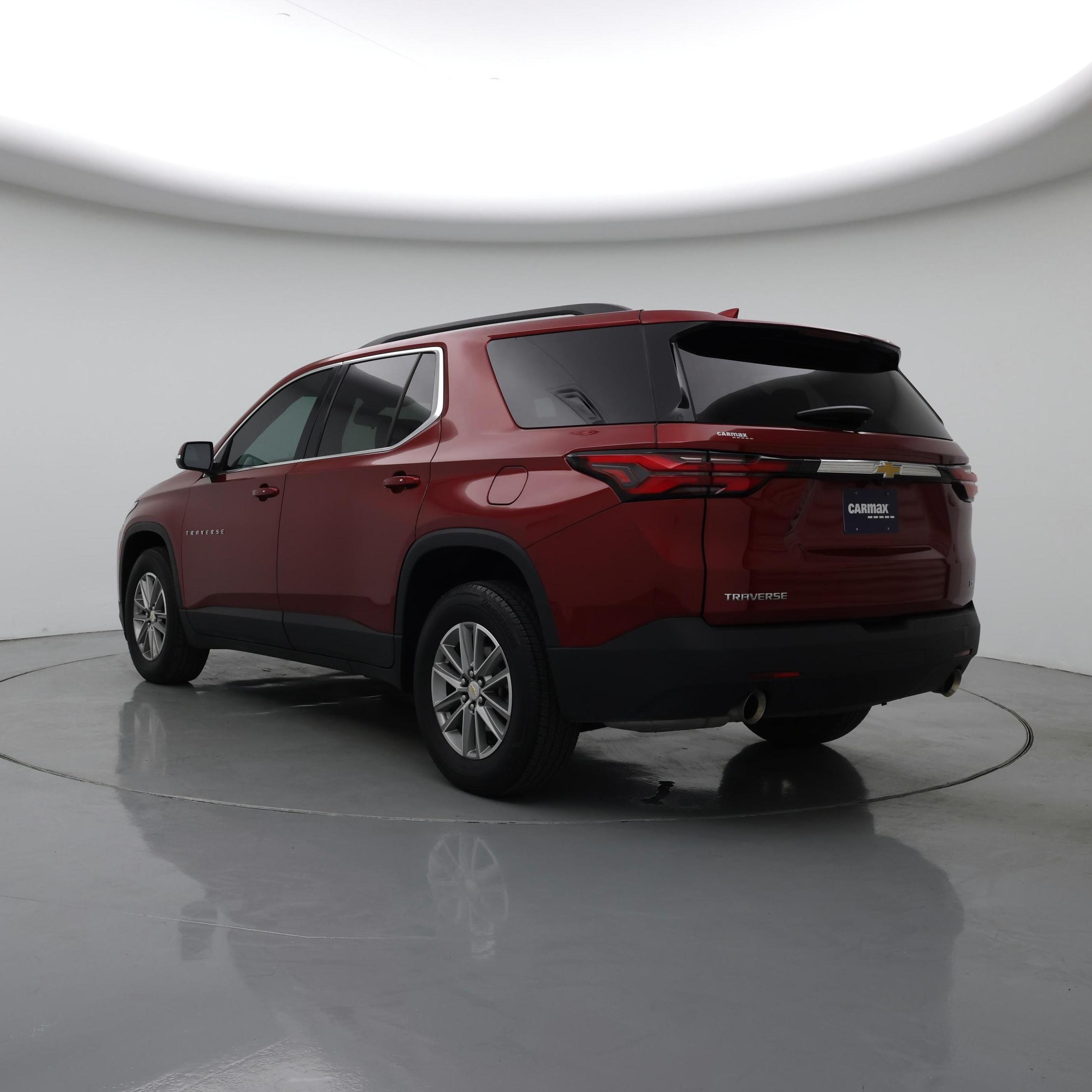 Thumbnail: 2023 Chevrolet Traverse - 2