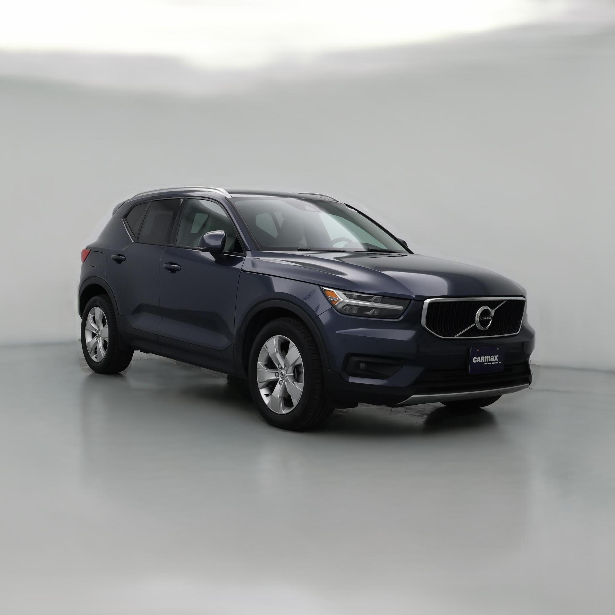 Thumbnail: 2021 Volvo XC40 - 1