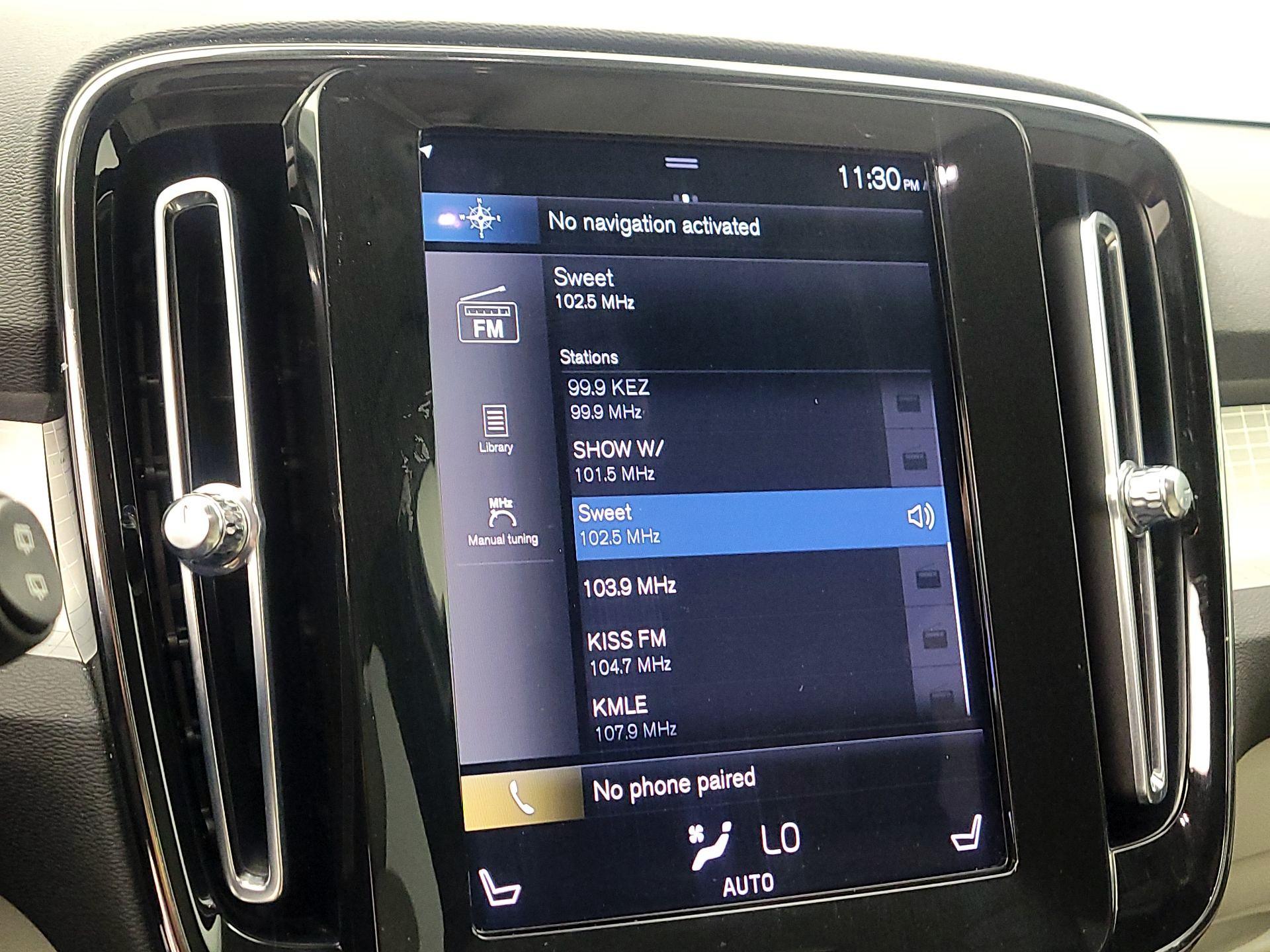 Thumbnail: 2021 Volvo XC40 - 15