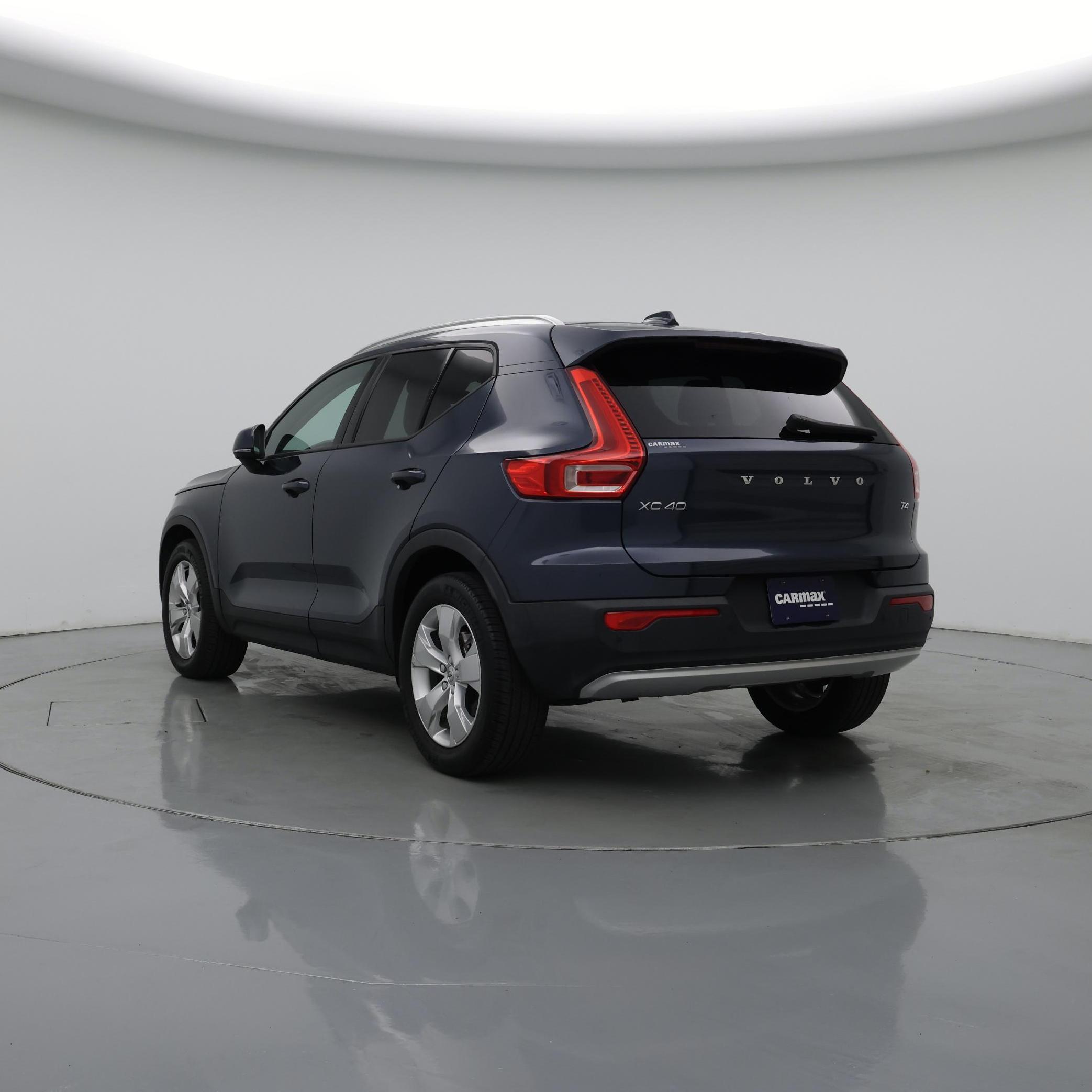 Thumbnail: 2021 Volvo XC40 - 2