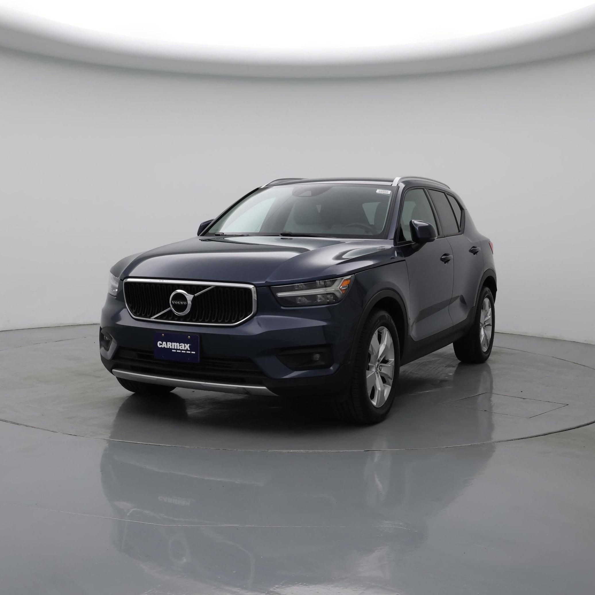 Thumbnail: 2021 Volvo XC40 - 4