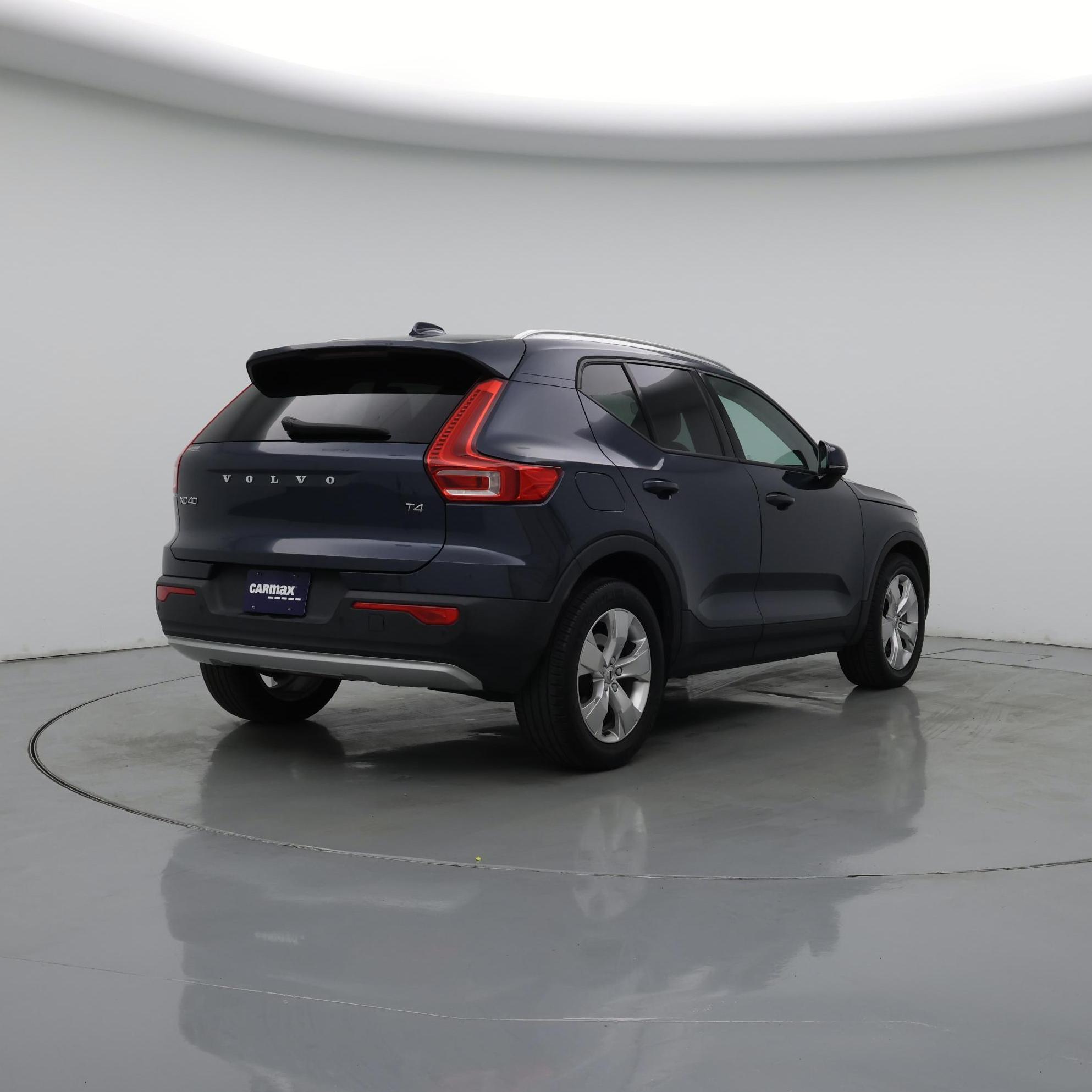 Thumbnail: 2021 Volvo XC40 - 8