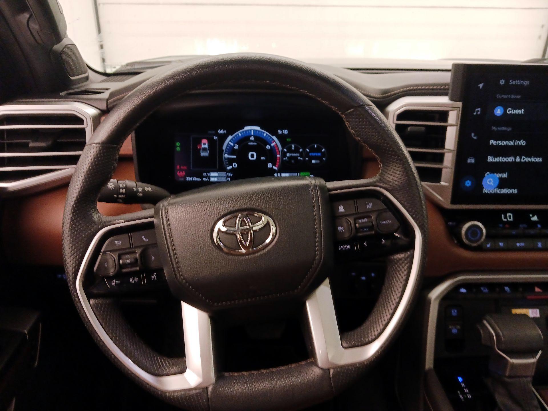 Thumbnail: 2024 Toyota Tundra - 10