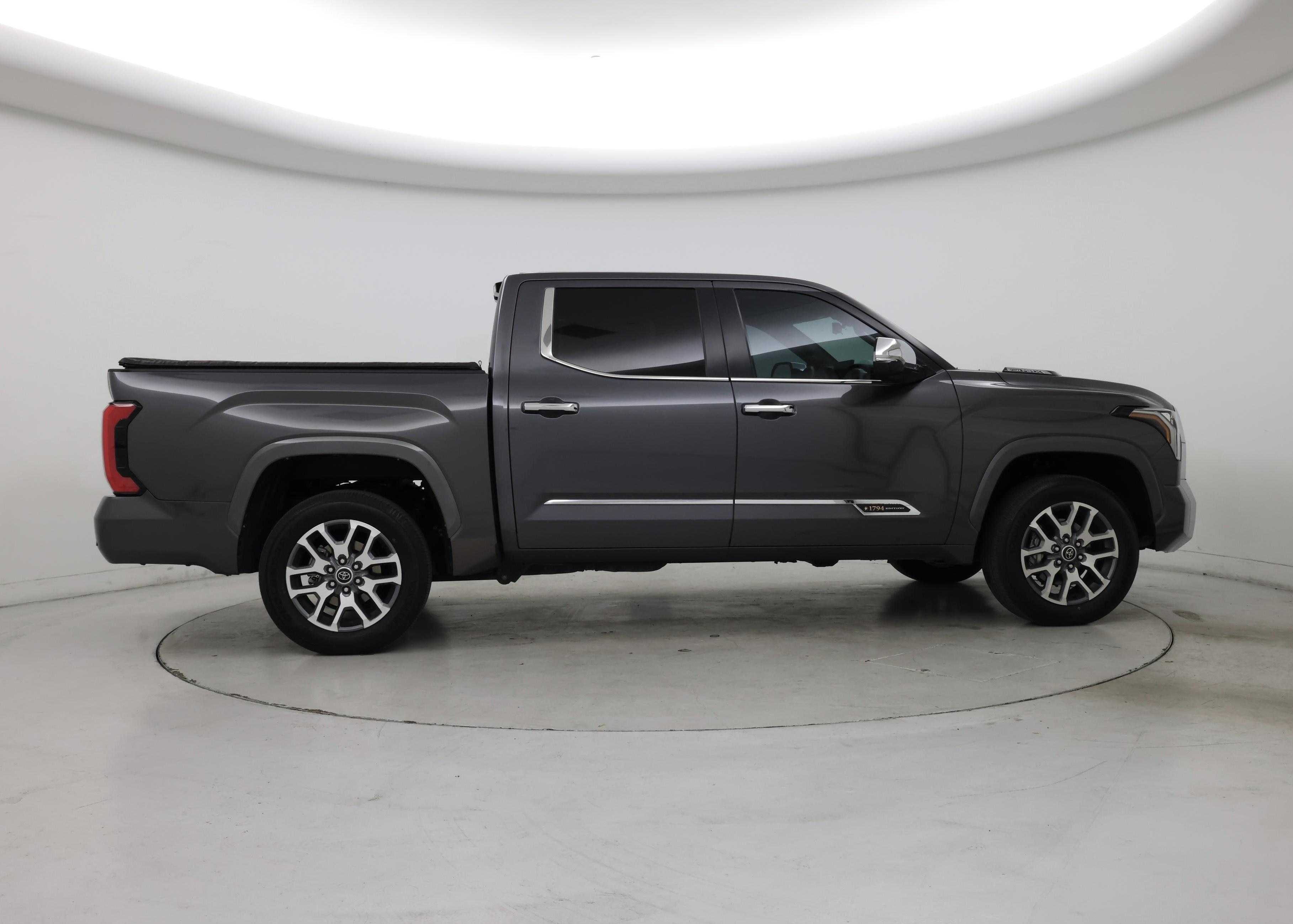 Thumbnail: 2024 Toyota Tundra - 7