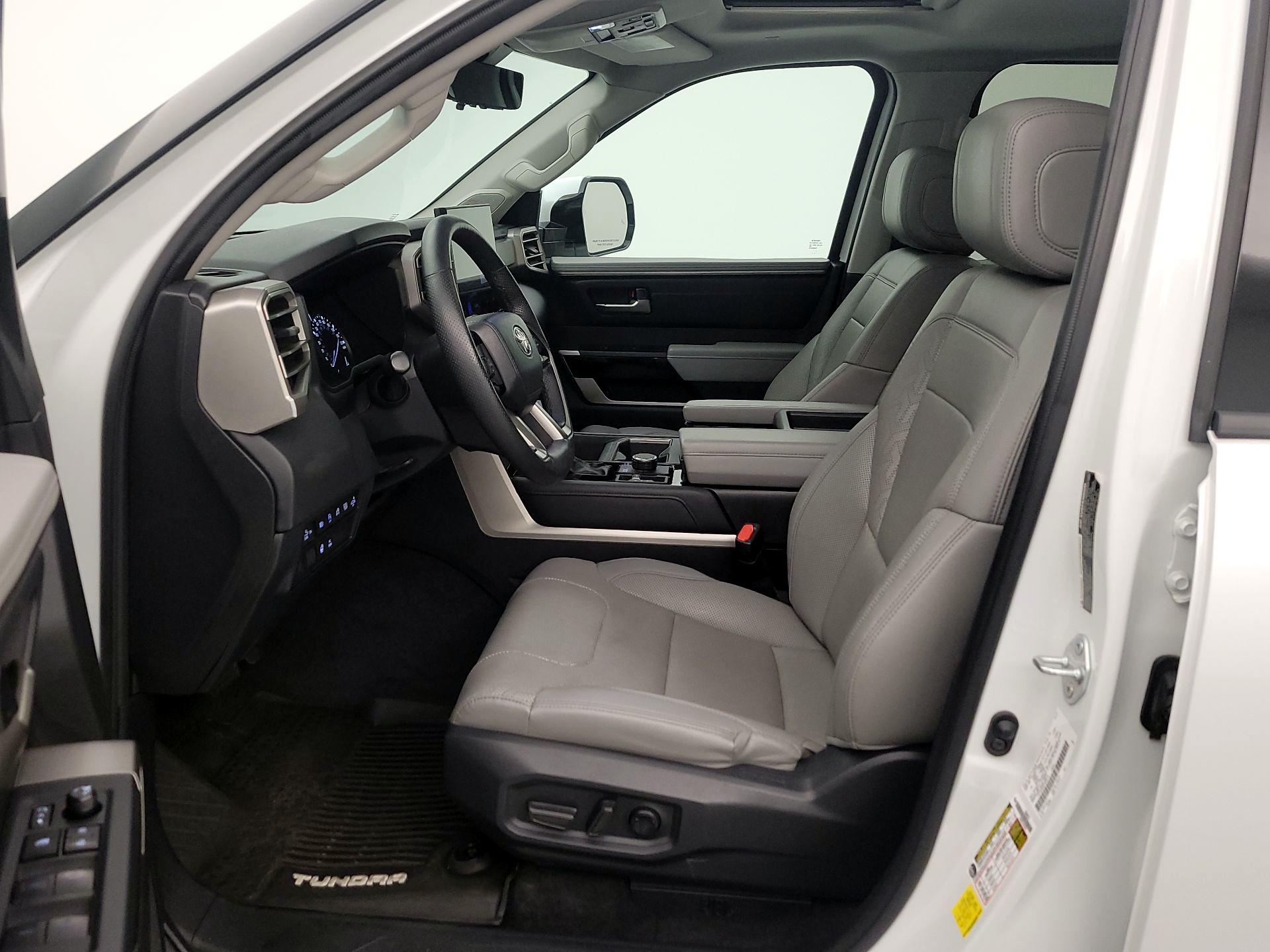 Thumbnail: 2023 Toyota Tundra - 11