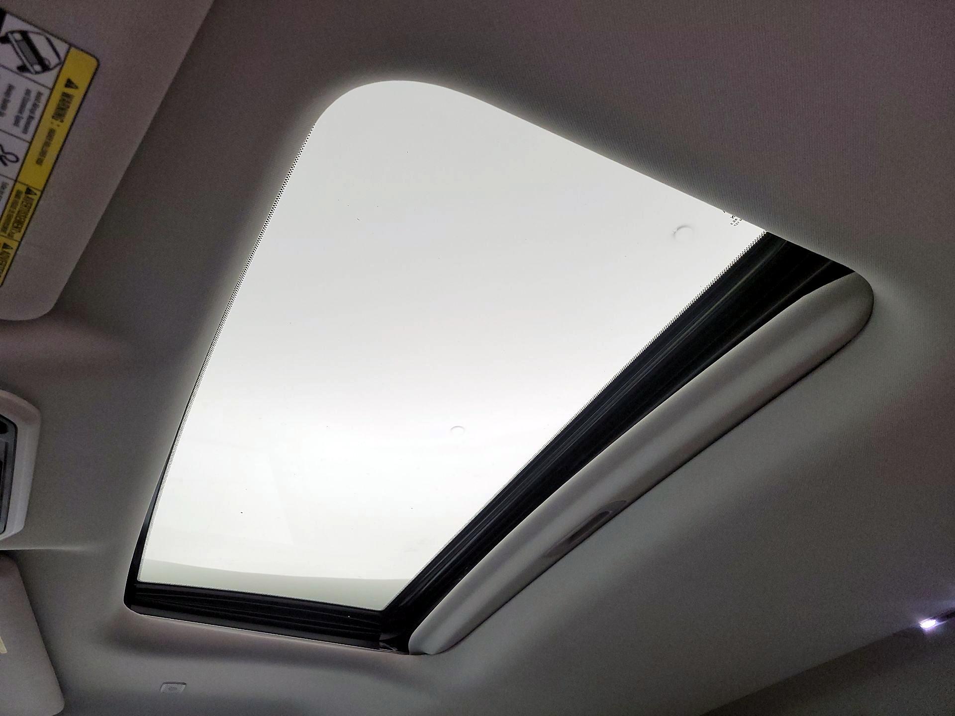 Thumbnail: 2023 Toyota Tundra - 19