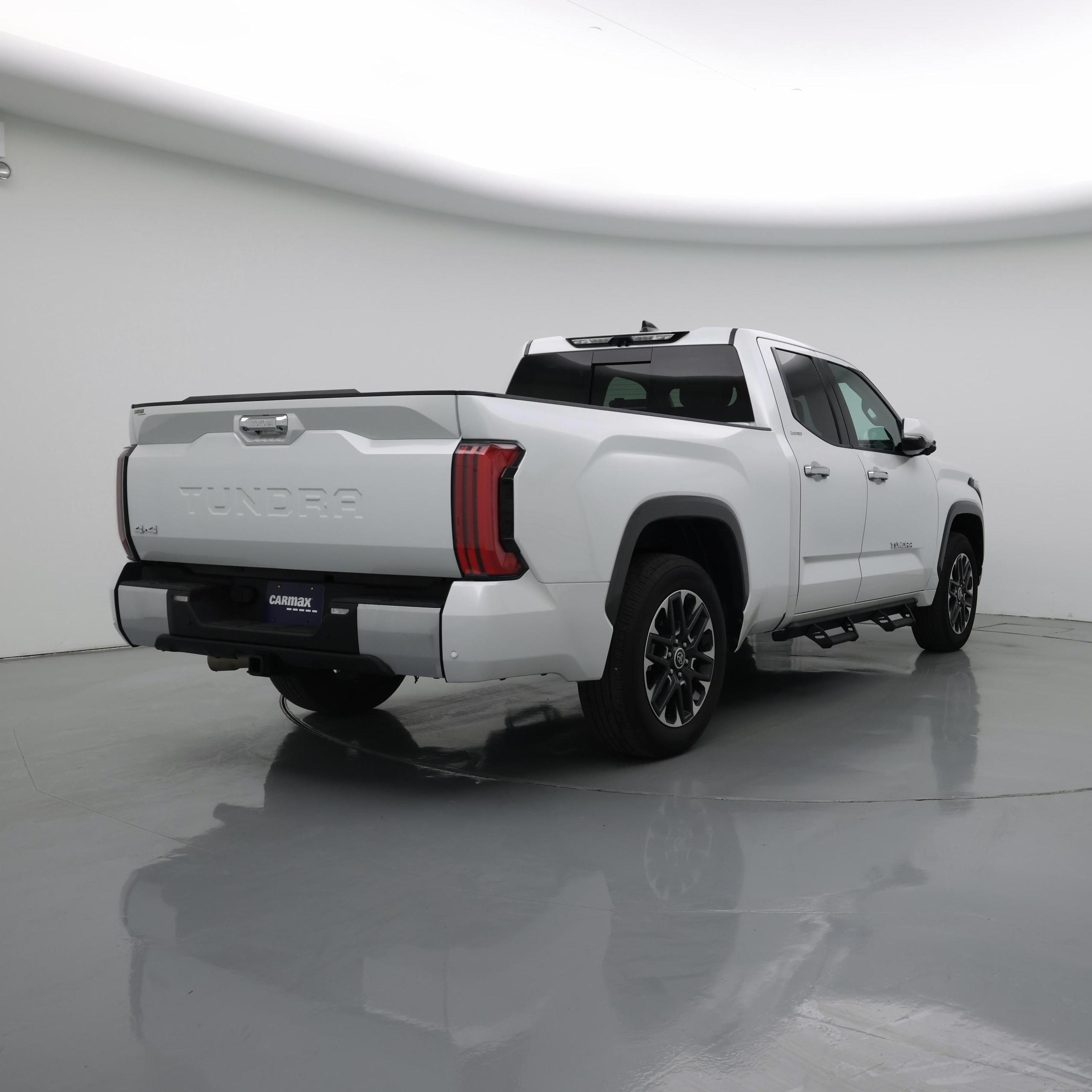 Thumbnail: 2023 Toyota Tundra - 8