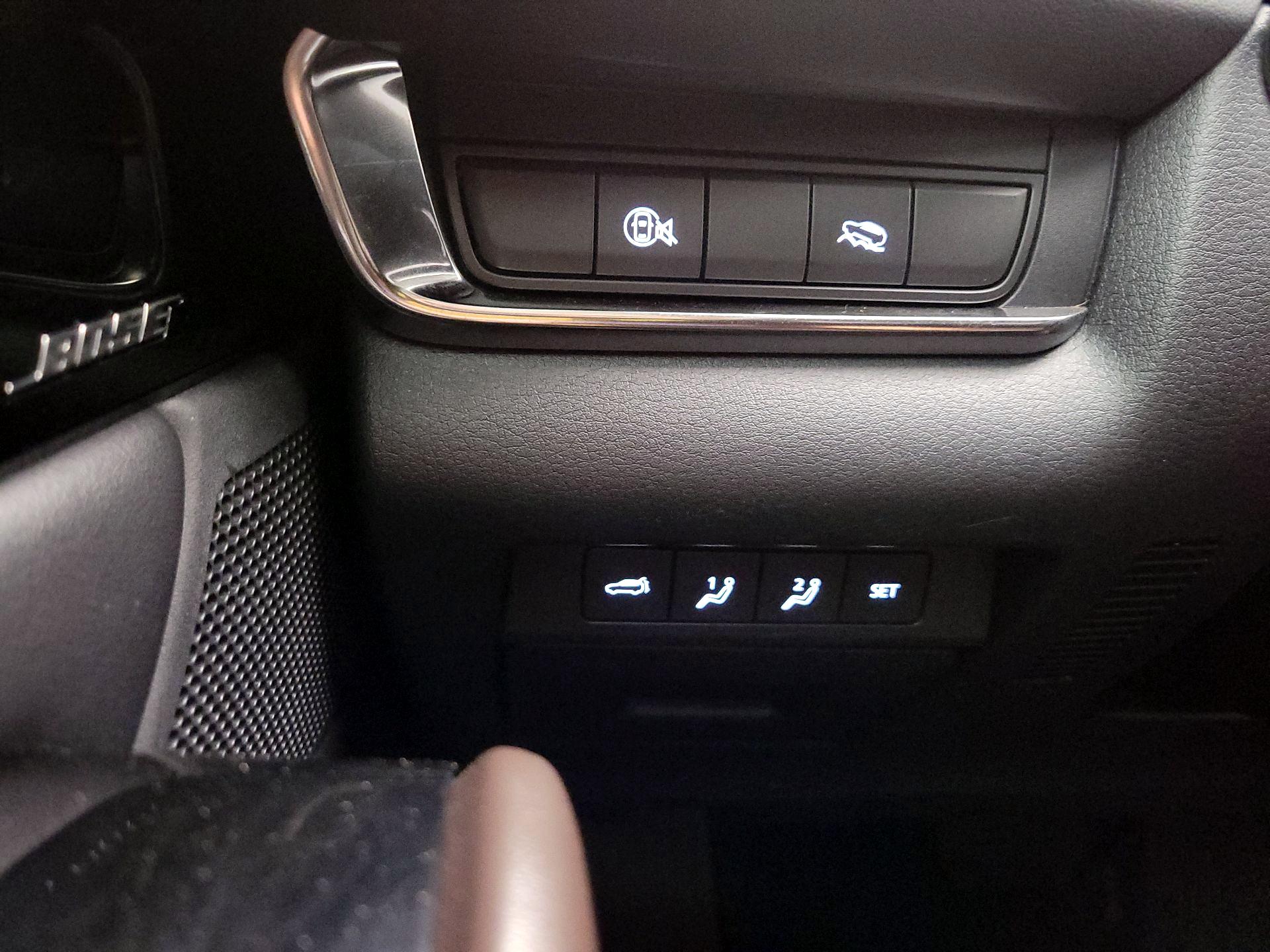 Thumbnail: 2025 Mazda CX-30 - 13